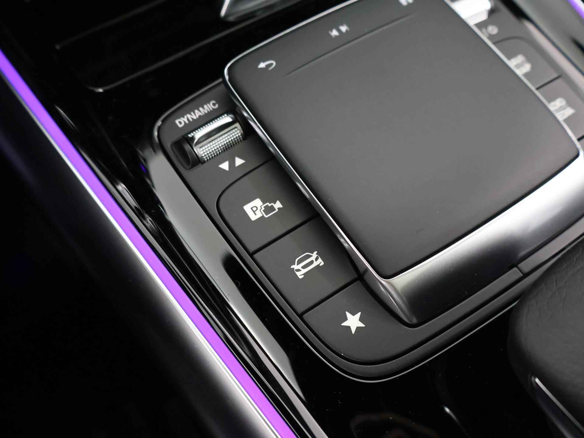 Mercedes-Benz EQA 250 Sport Edition 67 kWh | Panoramadak | sfeerverlichting | Keyless entry | elektrische acherklep | Dodehoekassistent - 31/43