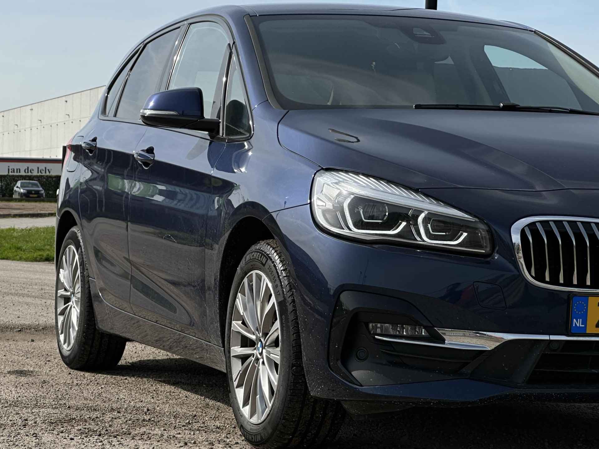 BMW 2-serie Active Tourer 218i High Executive - 10/26