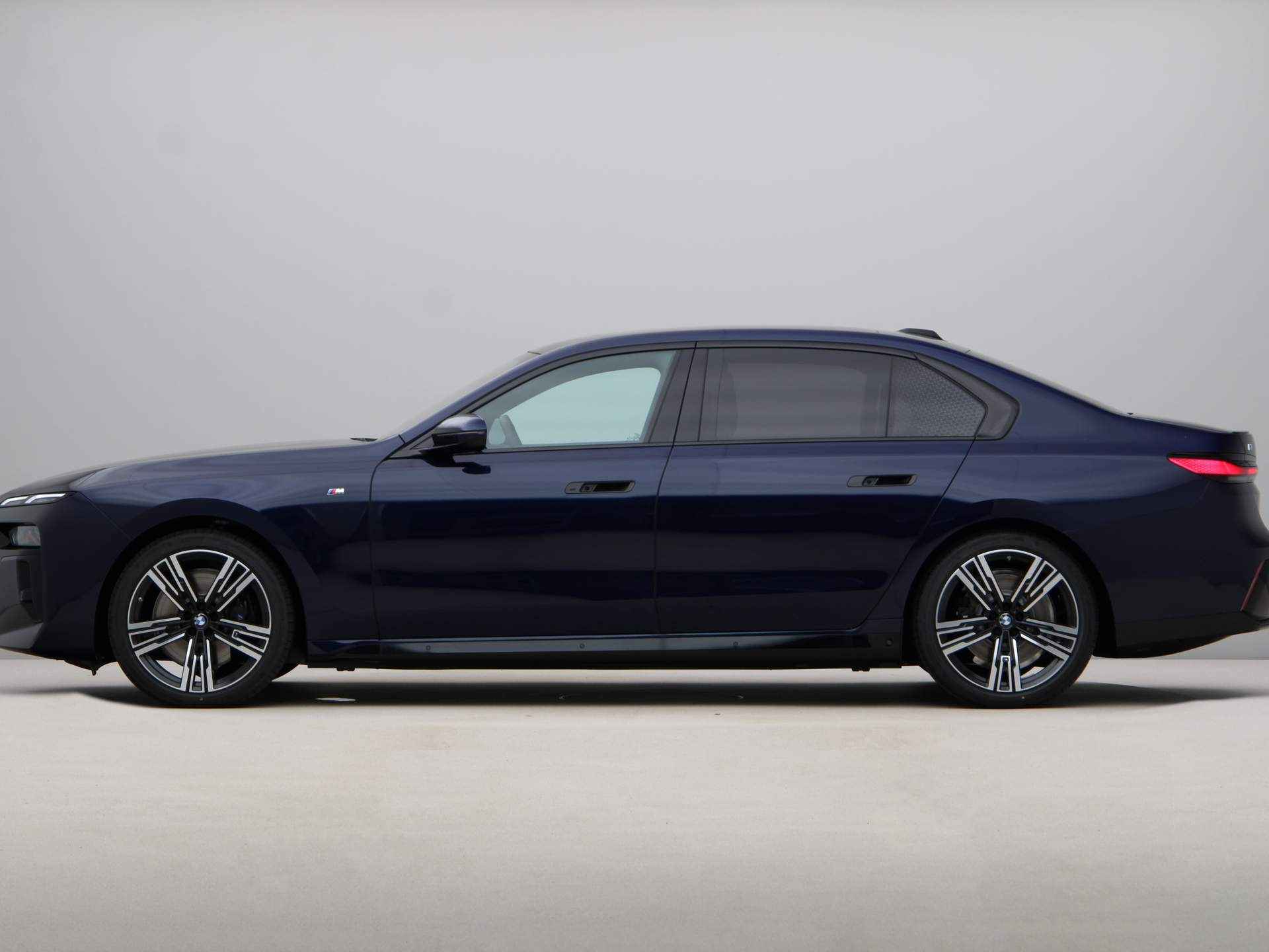 BMW i7 eDrive50 High Executive M-Sport Pro - 9/19