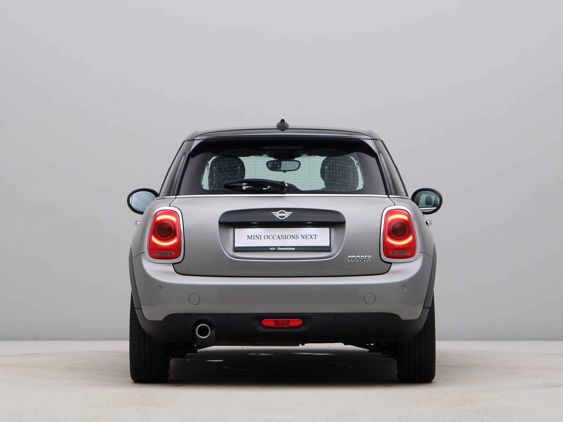 MINI 5-deurs Cooper Business Edition Aut. - 11/23