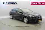 RENAULT Megane 1.3 TCe Estate Limited - Carplay, Navi, Clima