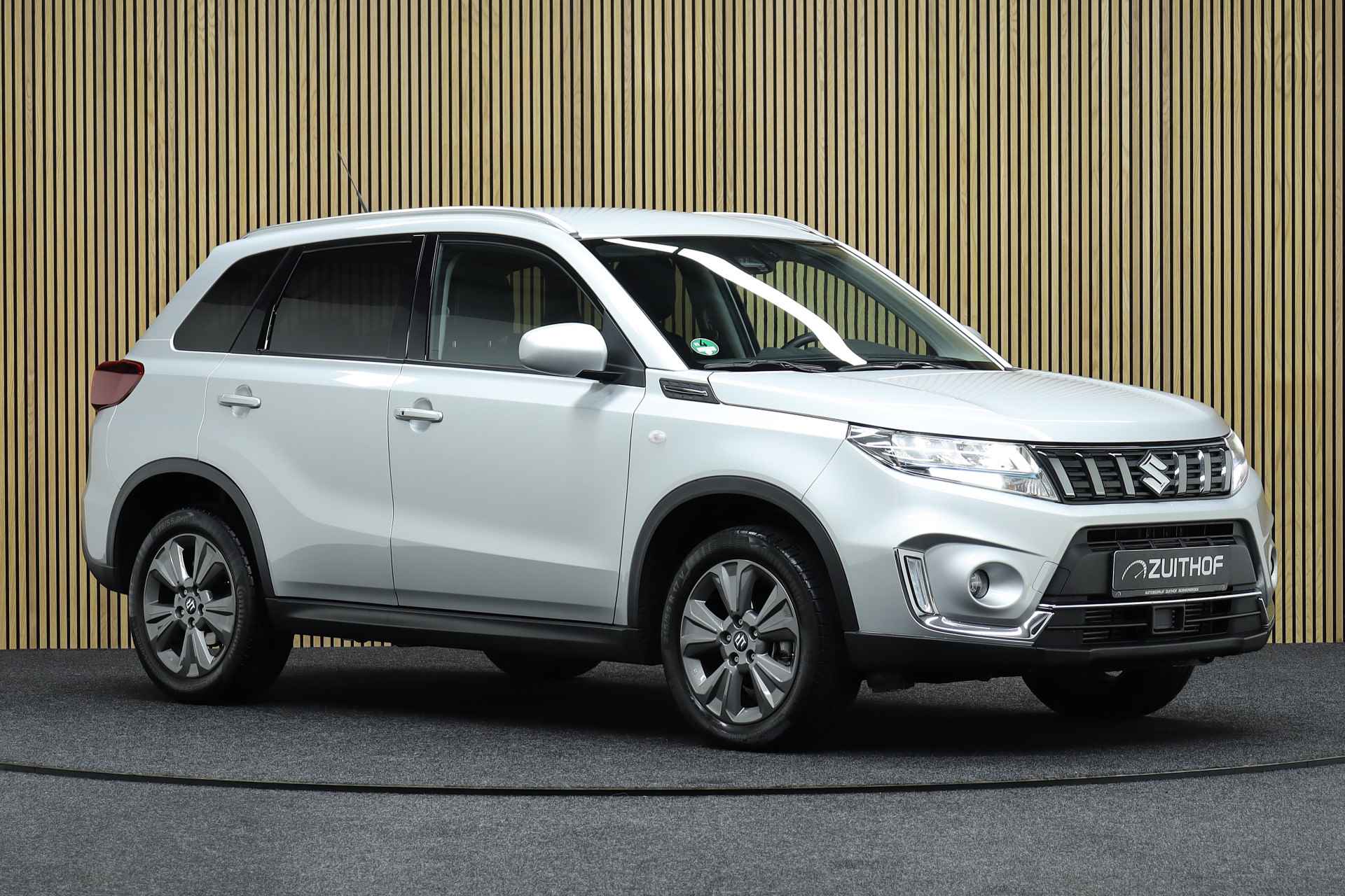 Suzuki Vitara 1.4 Boosterjet Automaat Select Smart Hybrid | Adaptive-cruise | Camera | Dodehoekdetectie | Navigatie | Full led - 10/39