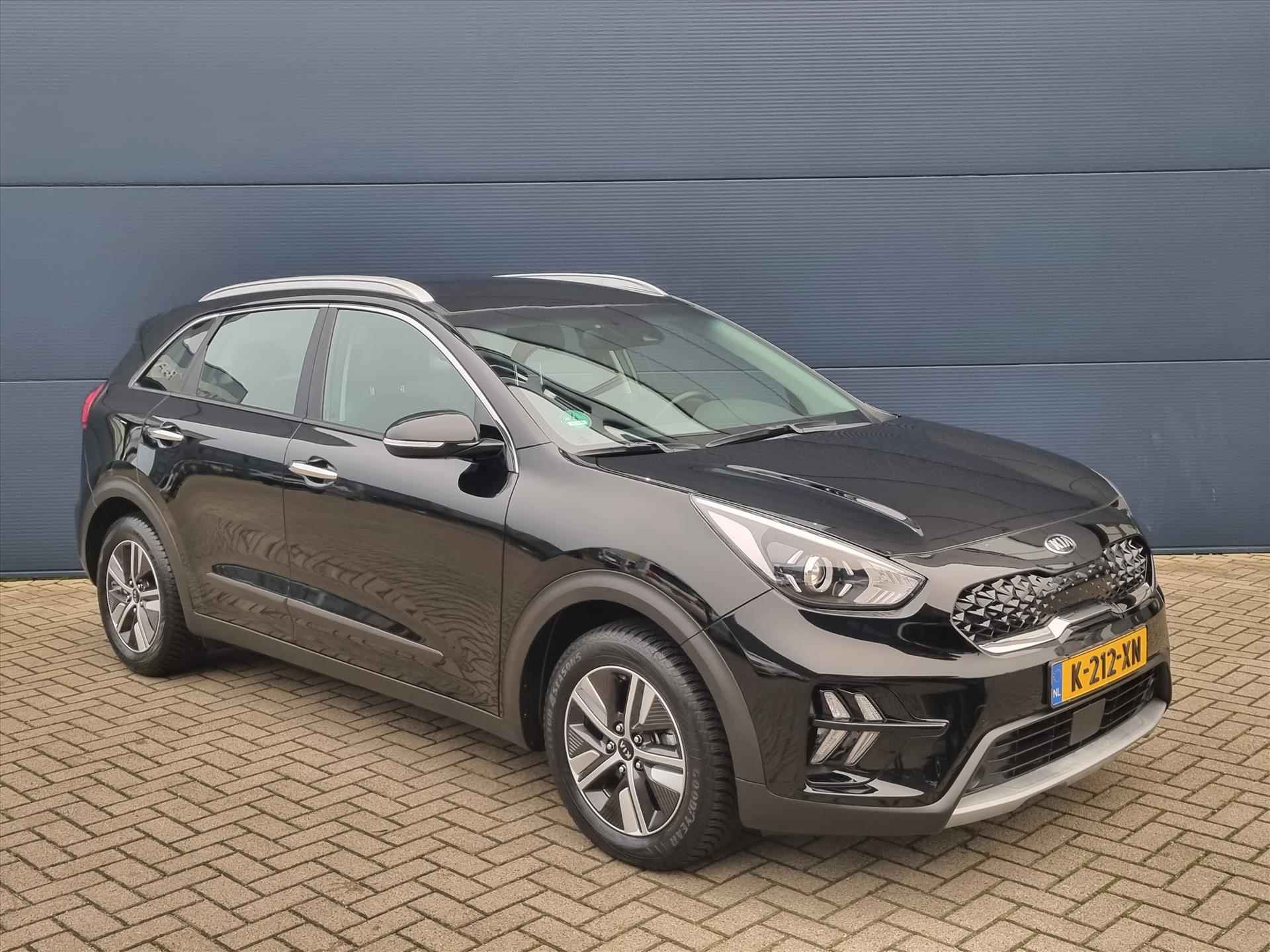 KIA Niro 1.6 GDi Hybrid 141pk  DynamicLine | Navigatie | CLimate Control | Trekhaak | All Season Banden | Lage Km Stand | - 7/31