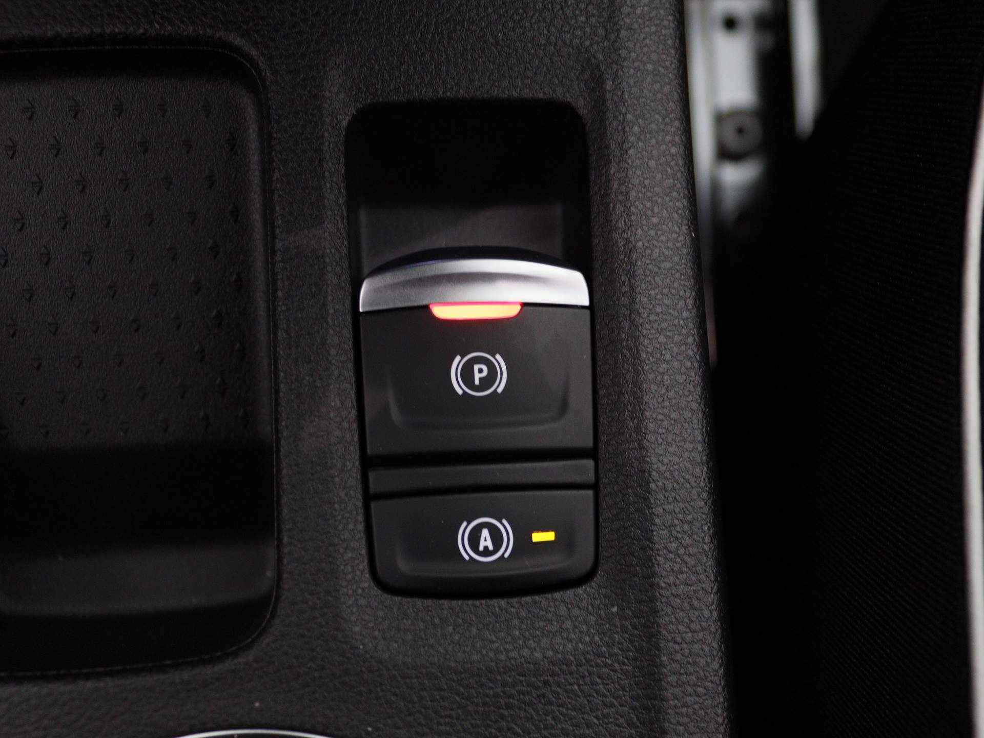 Renault Captur E-Tech Plug-in Hybrid 160pk Techno ALL-IN PRIJS! Adapt. cruise | Camera | File assistent | Navi | 18" Velgen - 20/37