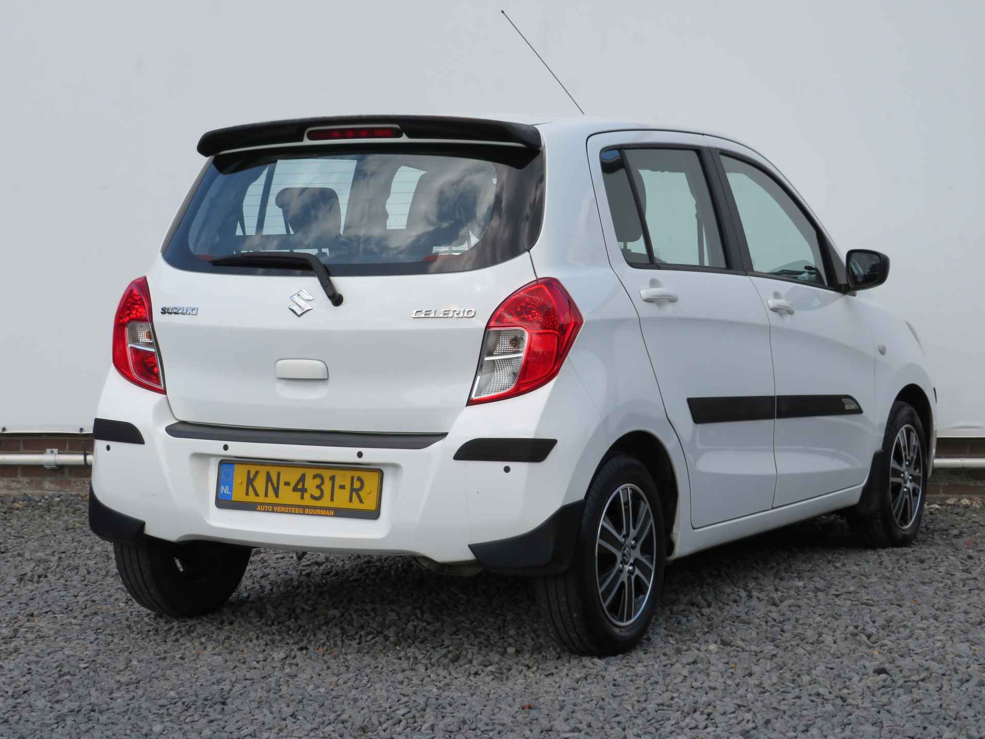 Suzuki Celerio 1.0 Comfort, 1eig. en Dealer onderhouden! Parkeersensor achter, LM-Velgen, Achterspoiler - 5/28