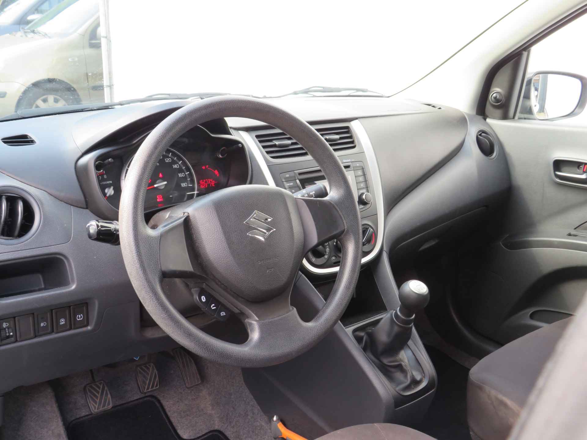 Suzuki Celerio 1.0 Comfort, 1eig. en Dealer onderhouden! Parkeersensor achter, LM-Velgen, Achterspoiler - 24/28