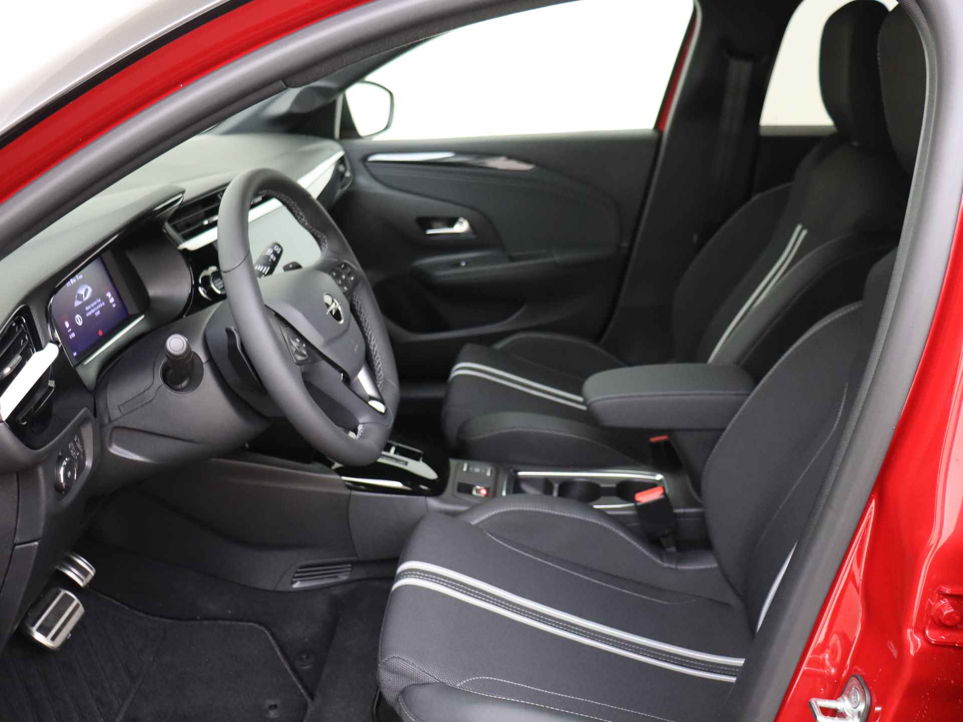Opel Corsa 1.2 Turbo Hybrid GS | Navigatie | Stuurverwarming | Parkeercamera | DAB+ | | VANAF JULI BESCHIKBAAR | - 18/40