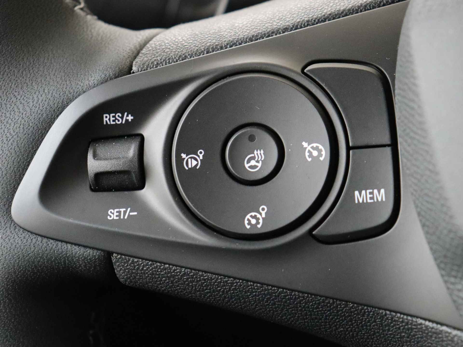 Opel Corsa 1.2 Turbo Hybrid GS | Navigatie | Stuurverwarming | Parkeercamera | DAB+ | | VANAF JULI BESCHIKBAAR | - 20/40