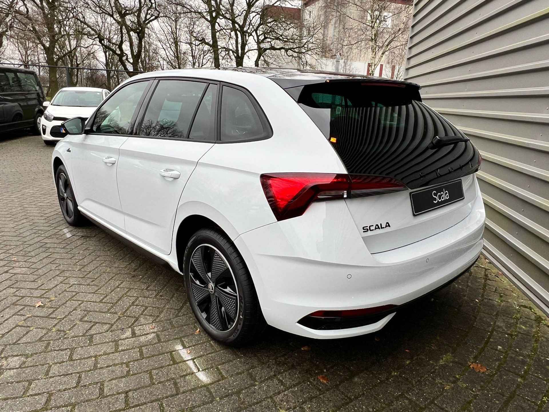 Škoda Scala Monte Carlo 1.0 85 kW / 115 pk TSI Hatchback 6 versn. Hand - 3/11