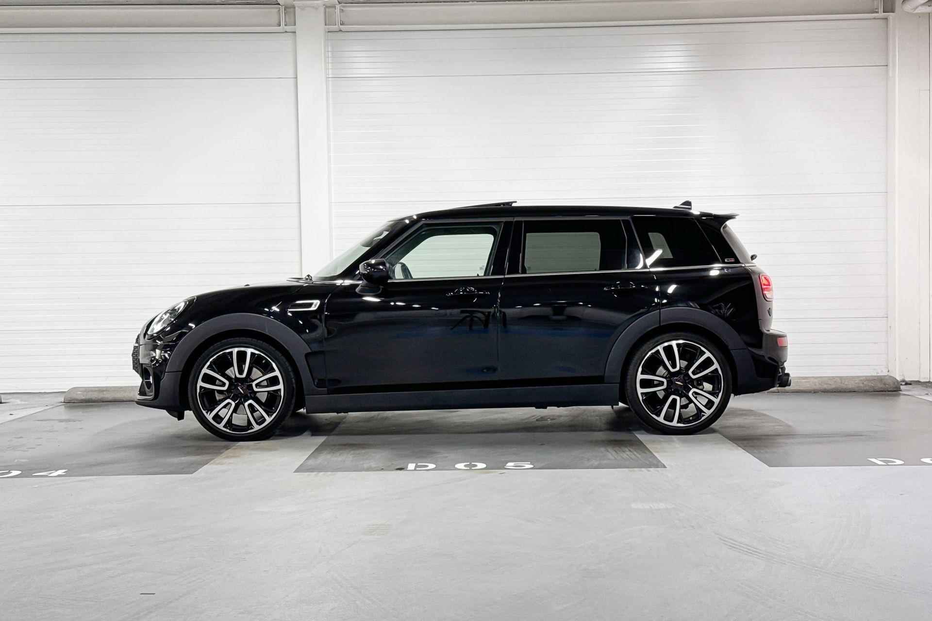 MINI Clubman Cooper S | Stoelverwarming | Harman Kardon | Achteruitrijcamera - 2/24