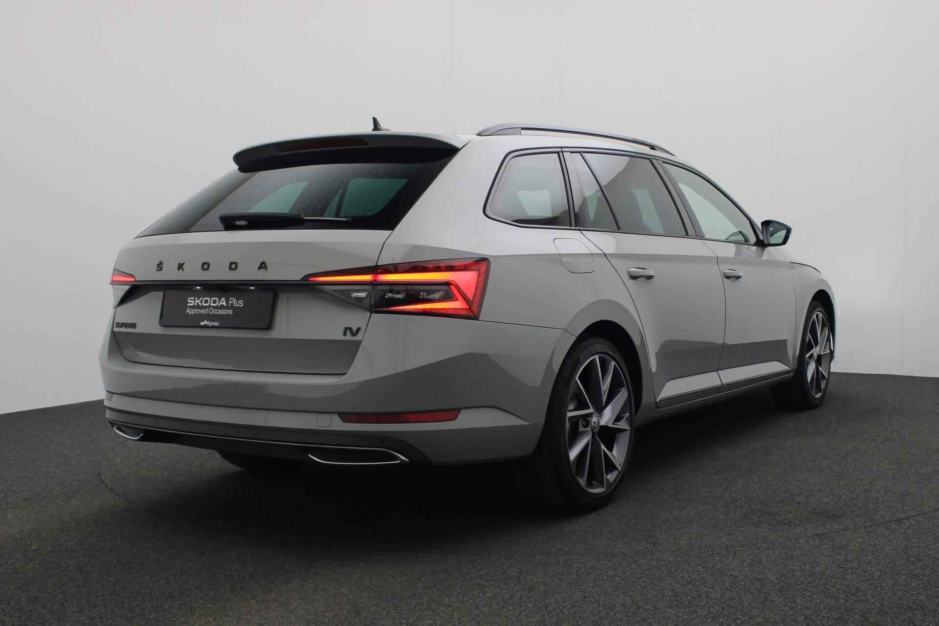 Skoda Superb 1.4 TSI 218PK DSG iV Sportline Business | Trekhaak | Geheugenstoelen | Leder/alcantara | CANTON | Navi Columbus | Stoel-/achterbankverwarming | Adaptief onderstel - 5/50