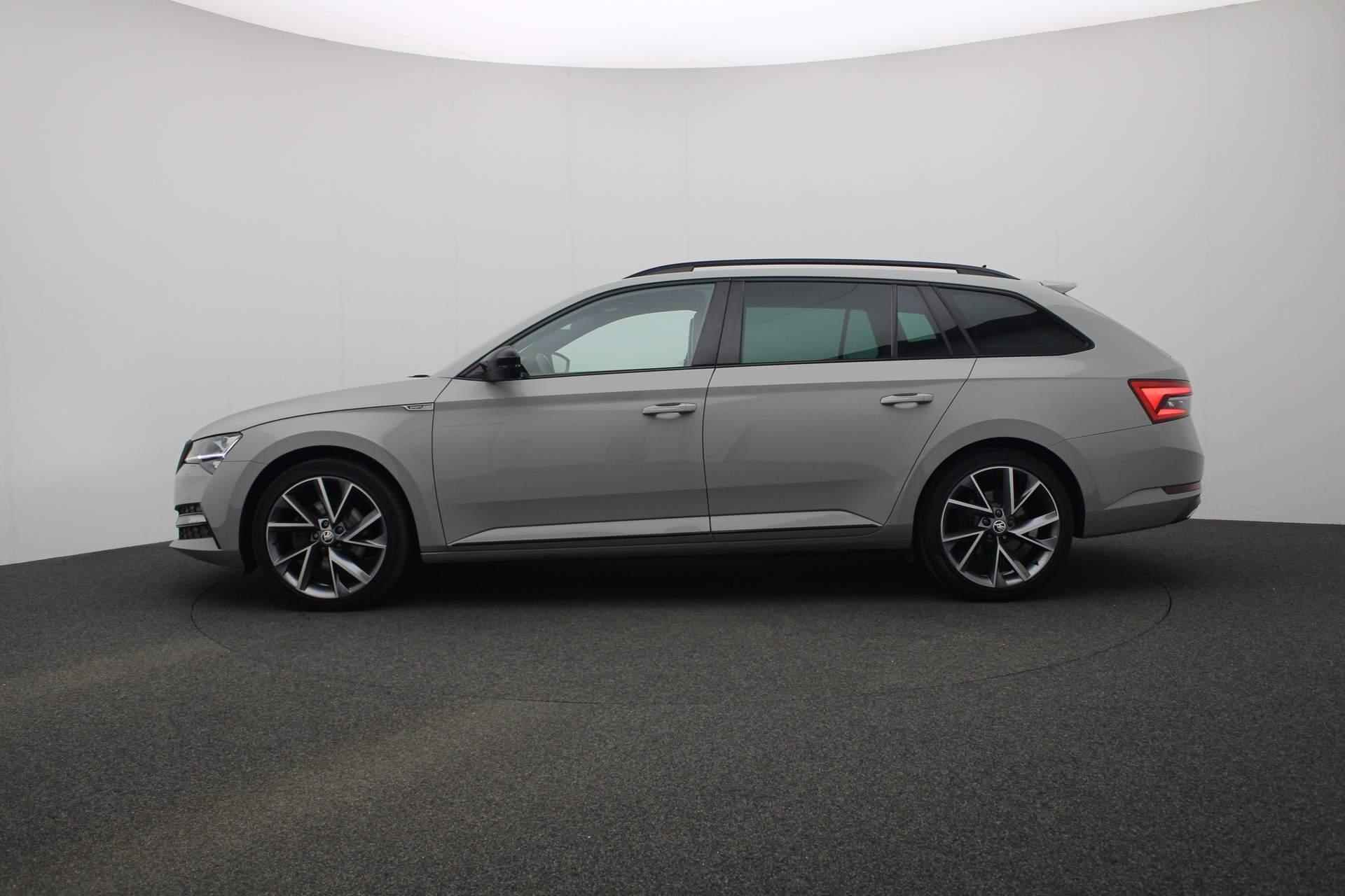 Skoda Superb 1.4 TSI 218PK DSG iV Sportline Business | Trekhaak | Geheugenstoelen | Leder/alcantara | CANTON | Navi Columbus | Stoel-/achterbankverwarming | Adaptief onderstel - 24/50