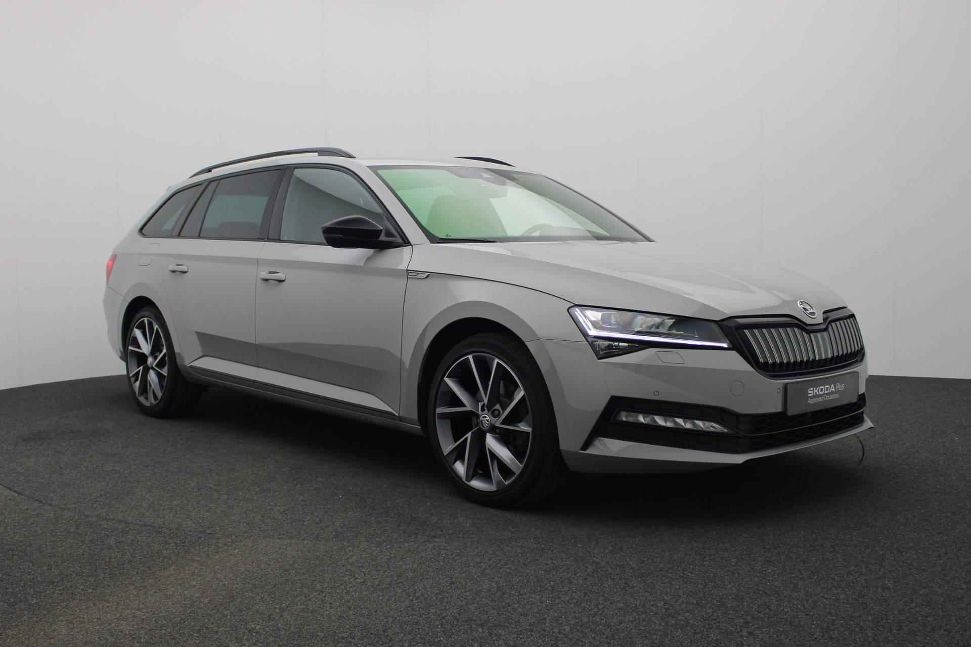 Skoda Superb 1.4 TSI 218PK DSG iV Sportline Business | Trekhaak | Geheugenstoelen | Leder/alcantara | CANTON | Navi Columbus | Stoel-/achterbankverwarming | Adaptief onderstel - 41/50