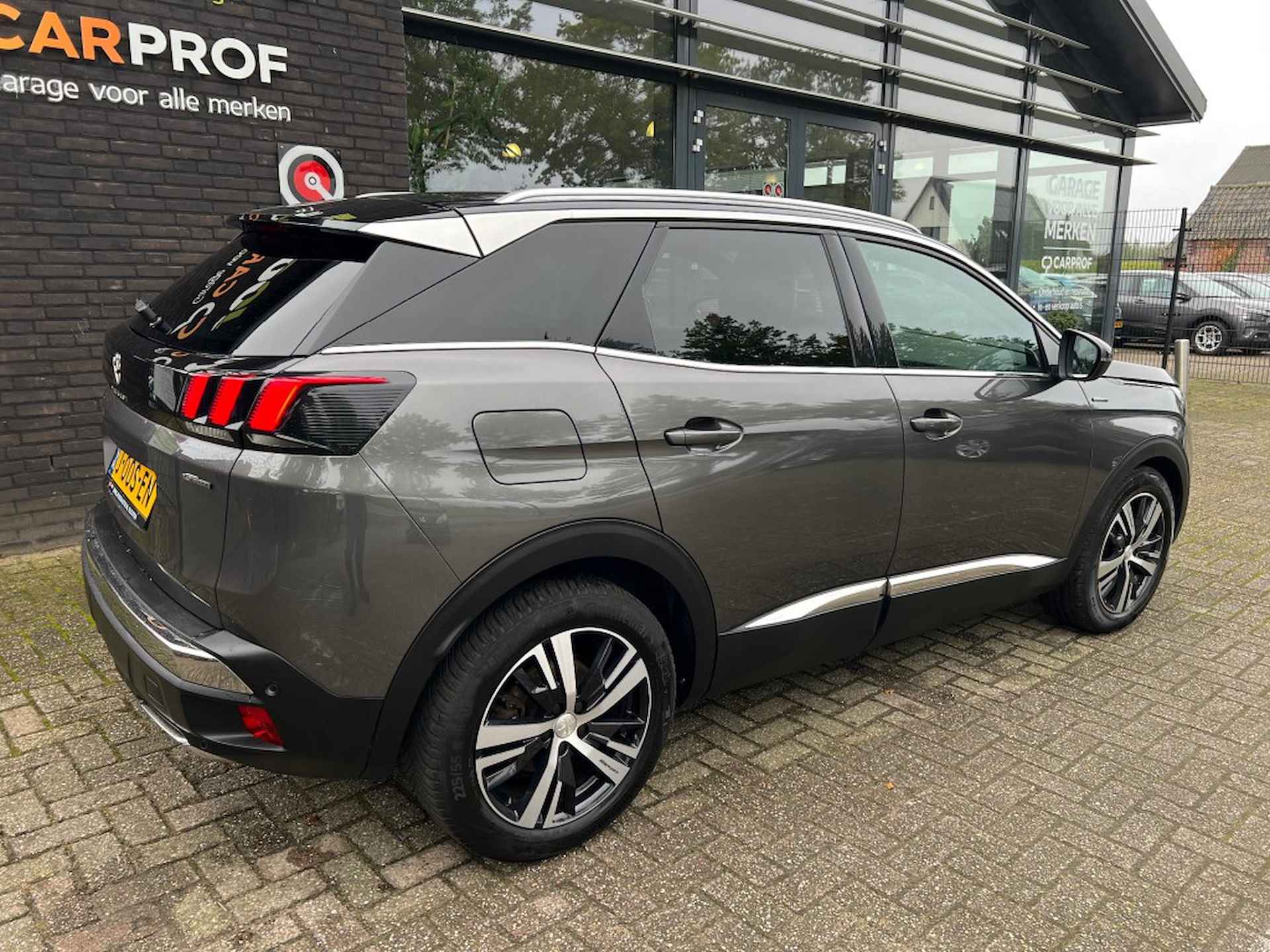 PEUGEOT 3008 1.6 E-THP GT LINE - 4/34