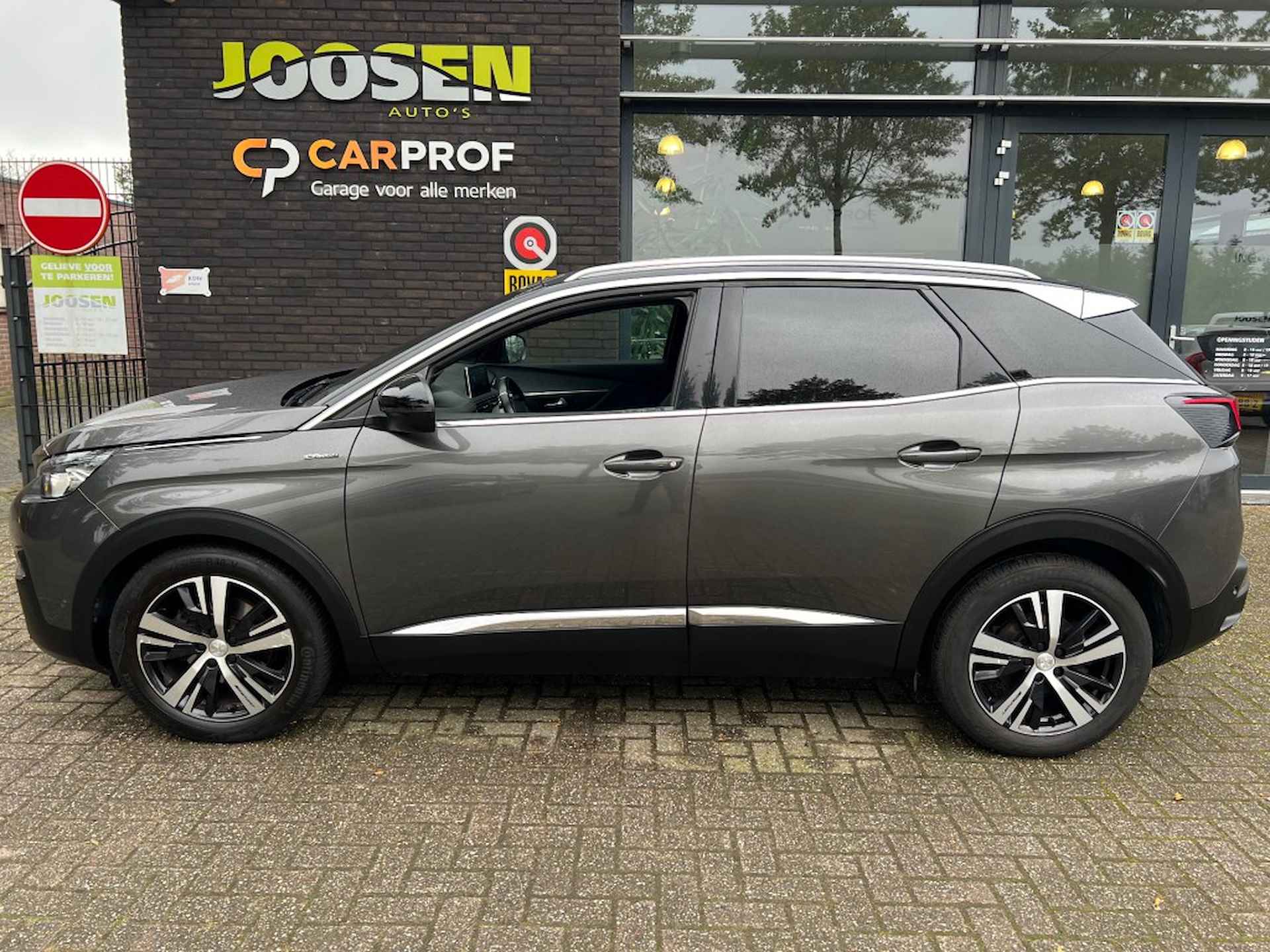 PEUGEOT 3008 1.6 E-THP GT LINE - 7/34