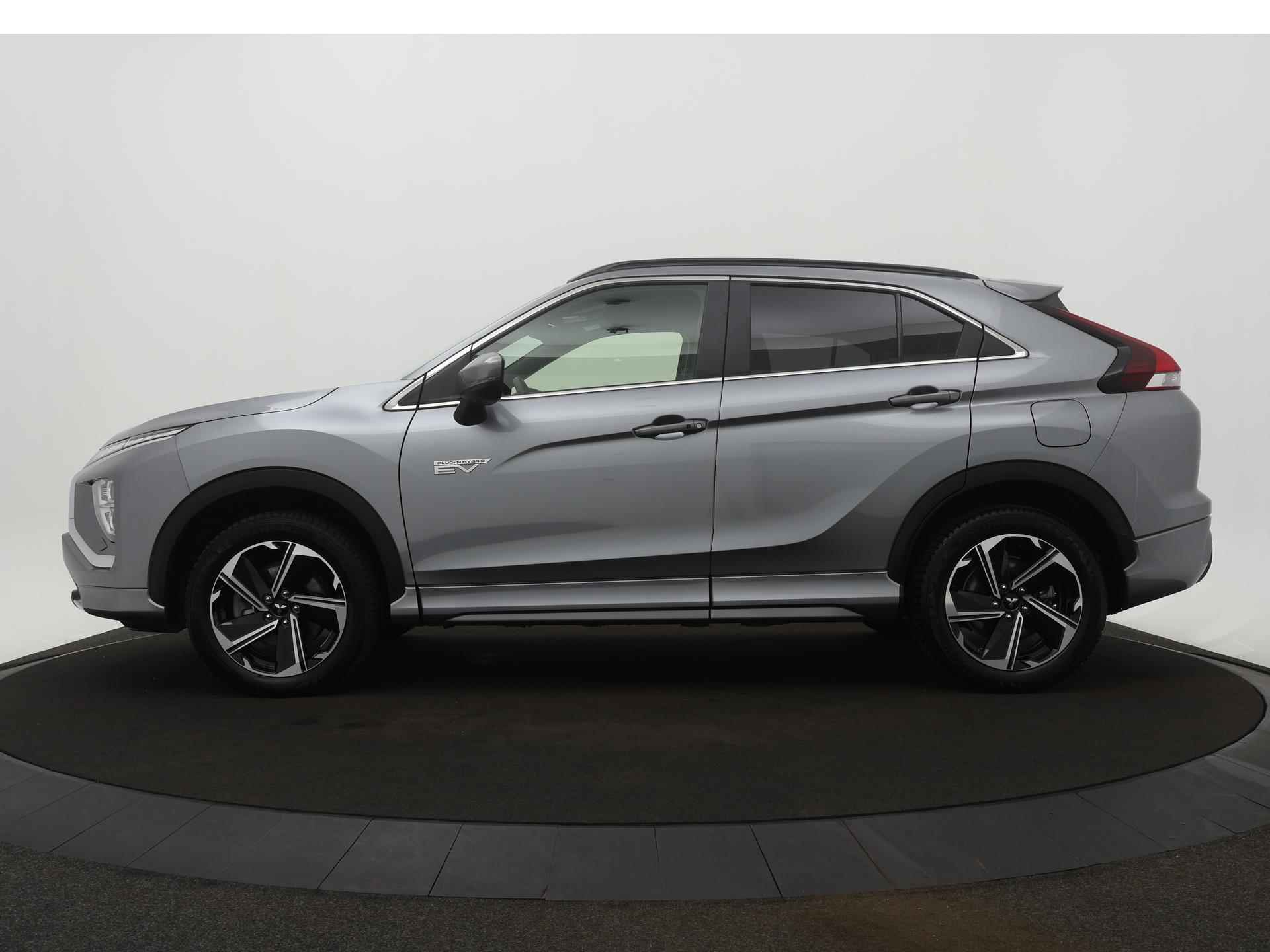 Mitsubishi Eclipse Cross 2.4 PHEV Business Intense+ - 2/34