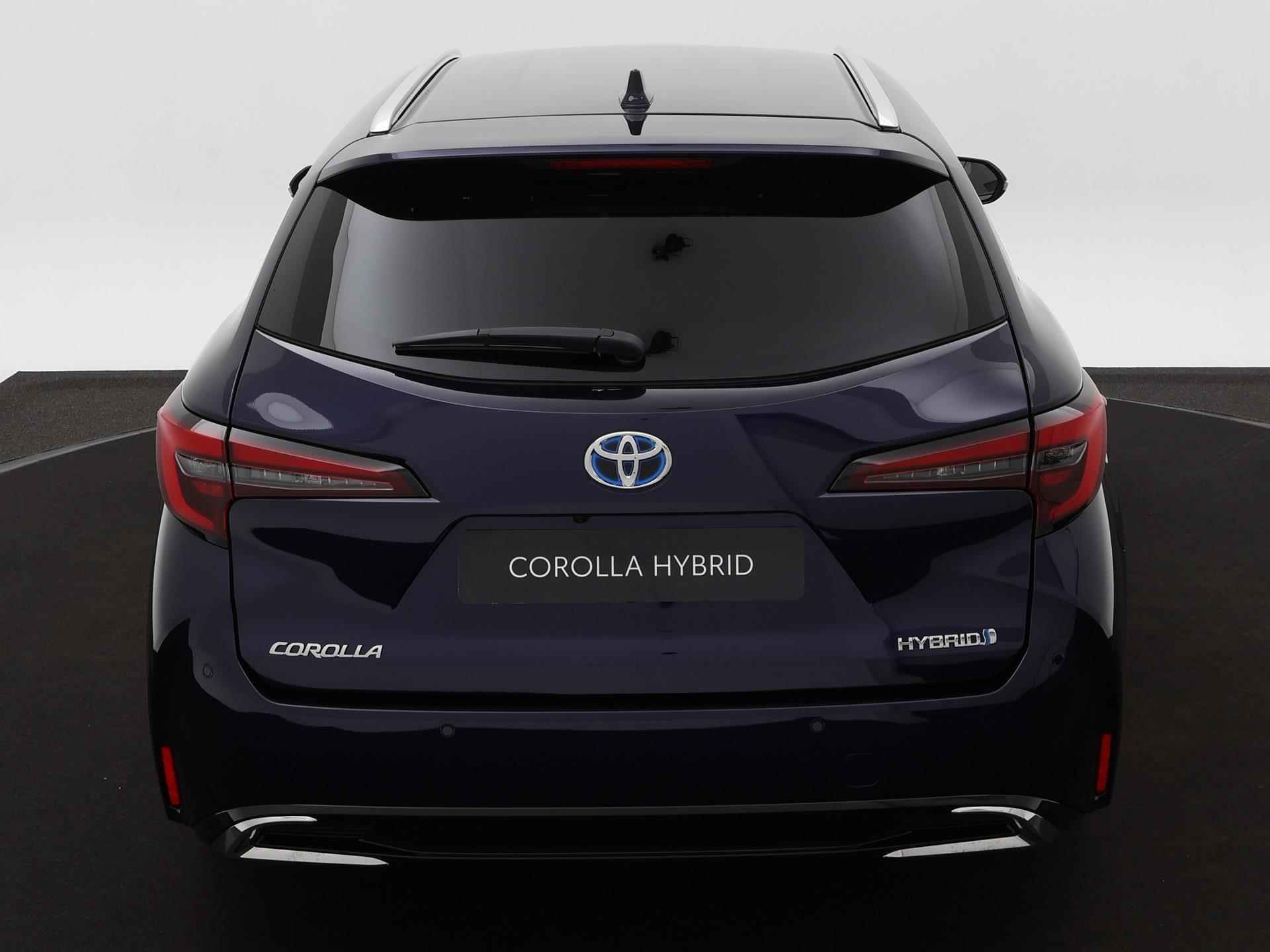 Toyota Corolla 1.8 Hybrid First Edition | Uit voorraad leverbaar! | 10 Jaar Garantie | - 22/30