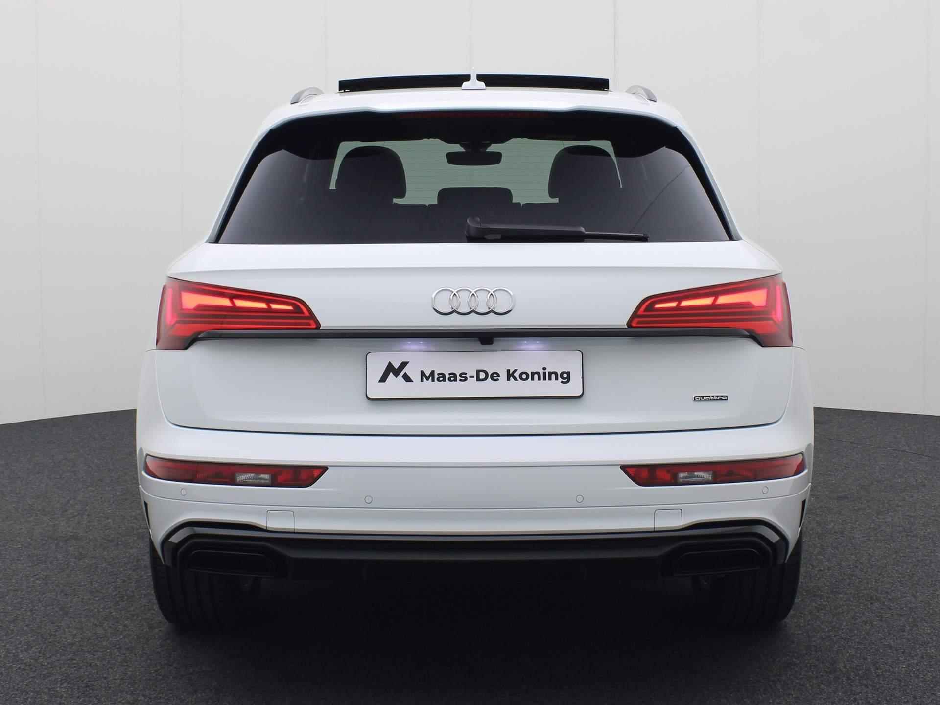 Audi Q5 55 TFSIe 270kW/367PK S Line · Panoramadak · Leder/Alcantara · Parkeersensoren + camera - 42/51