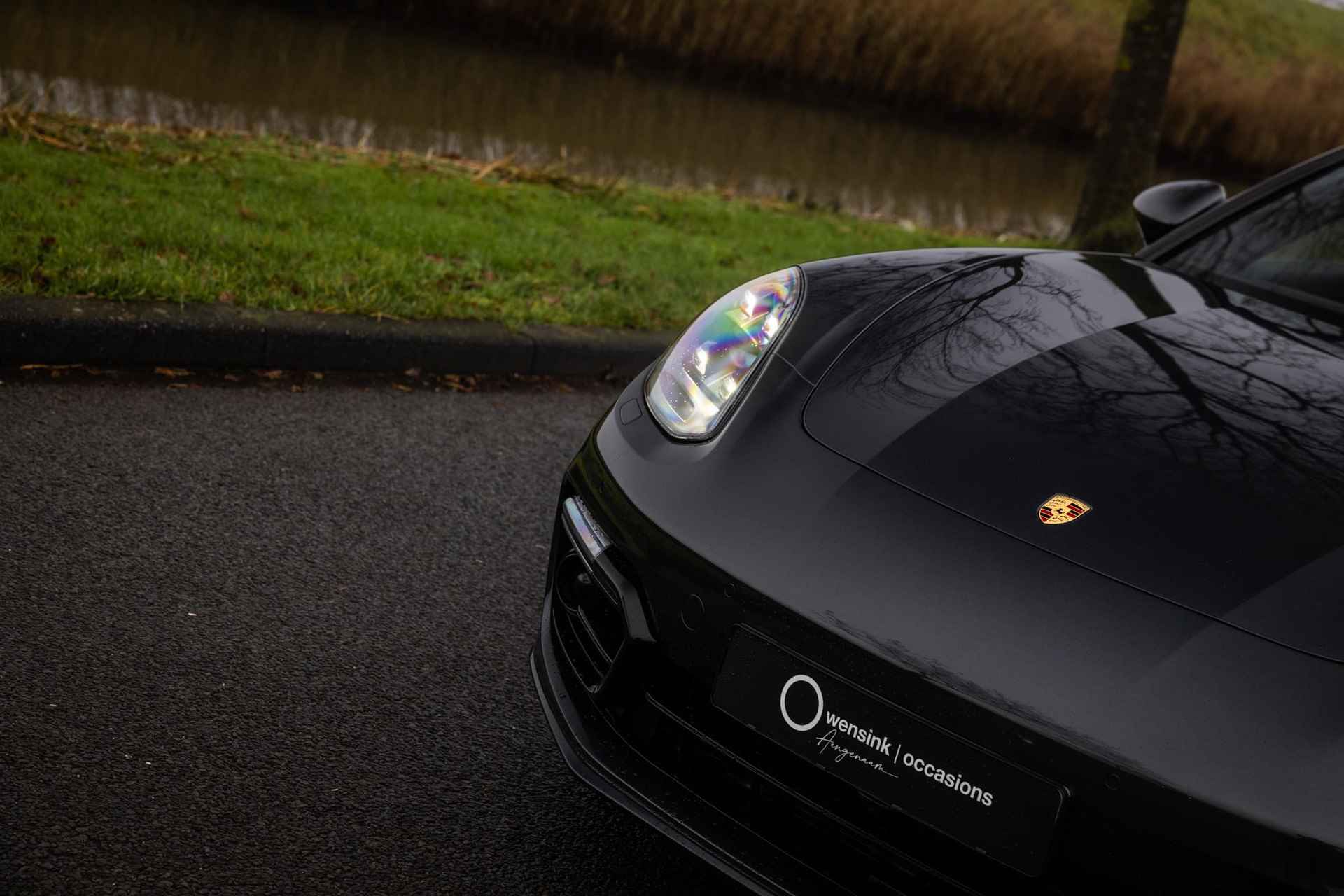 Porsche Panamera Sport Turismo 4.0 GTS | NL Auto | Sport-Chrono Pakket | Sport-Uitlaatsysteem | HUD | Adaptieve Cruise | 21"Sport Design | PDLS+ | Panoramadak | Softclose | Bose Audio | - 4/51