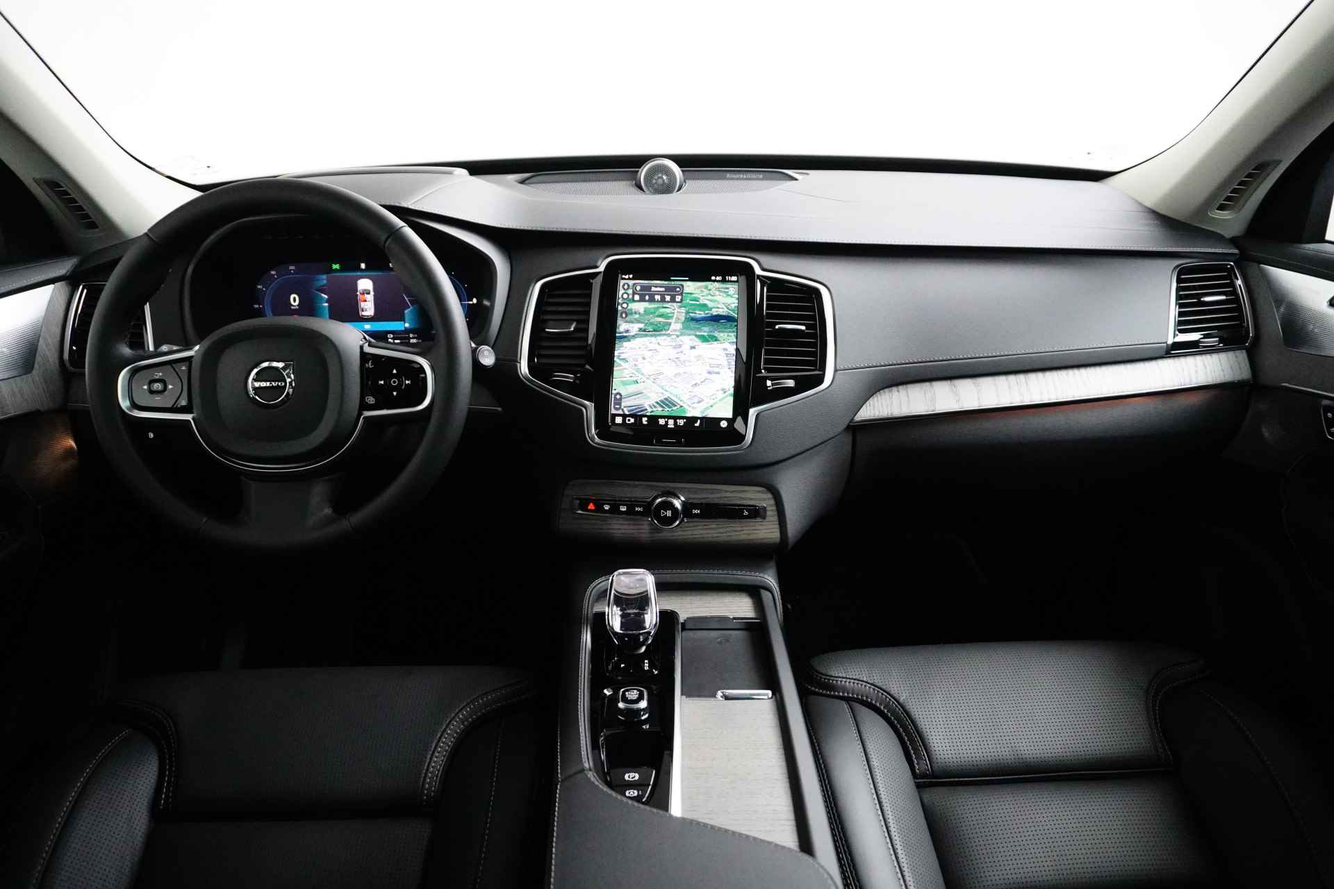 Volvo XC90 T8 Recharge AWD Ultimate Dark | Bowers & Wilkins | Luchtvering | Massage/ventilatie | Gelaagd glas | 22" wielen | - 11/38