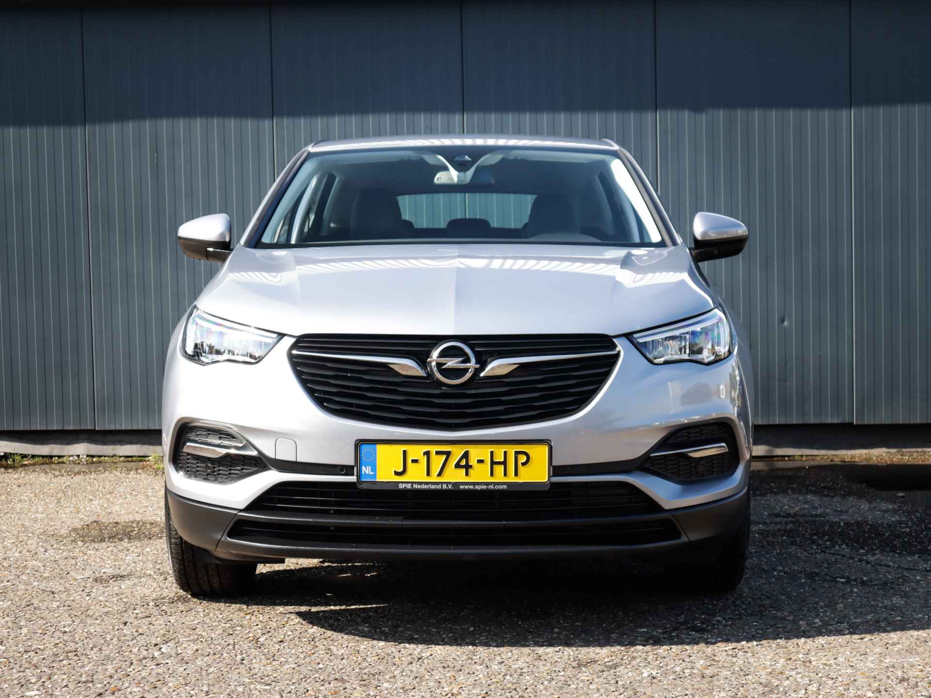 Opel Grandland X 1.2 Turbo Edition 1e-Eig, Opel-Dealer-Onderh, 12-Mnd-BOVAG, NL-Auto, Navigatie/Apple-Carplay/Android-Auto, Cruisecontrol, Parkeersensoren-V+A, Licht-Zicht-Pakket, DAB, Sportstoelen, Lm-Velgen-17Inch, Privacy-Glas - 22/47