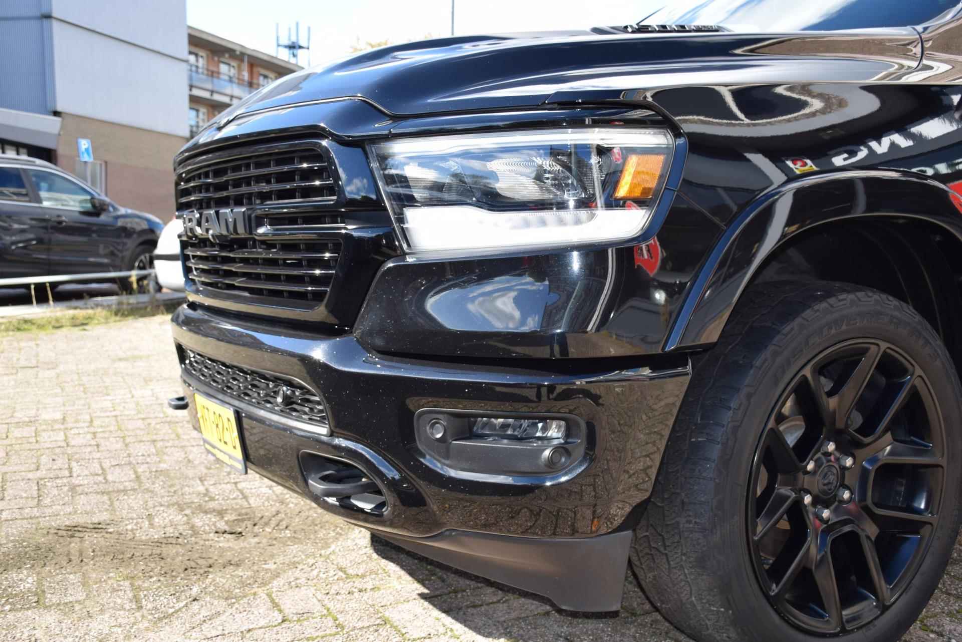 Dodge Ram 1500 5.7 V8 4x4 Crew Cab Laramie, Leer, Panorama dak, PDC, Achteruitrij camera, Trekhaak, Leer, Led-Xenon. - 14/74