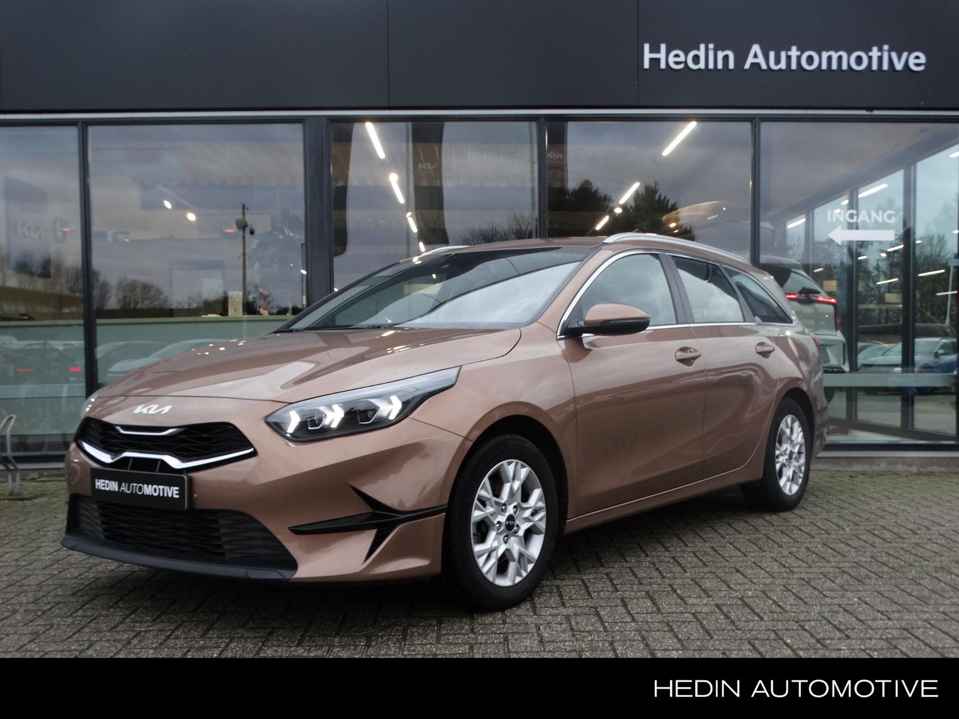 Kia Ceed Sportswagon 1.0 T-GDi 120PK DynamicLine | Navigatie | Camera | Climate control | Lane Assist | Cruise Control | Carplay | PDC | LMV 16 inch