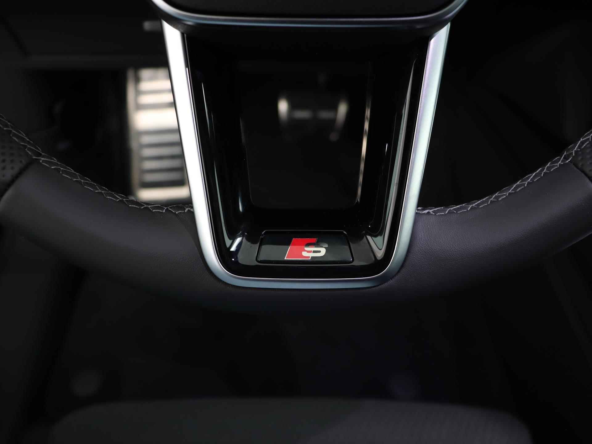 Audi Q8 Sportback e-tron 55 quattro S Edition 115 kWh | Panoramadak | Camera | LED | Adaptive Cruise | Stoelverwarming | Navigatie | - 30/46