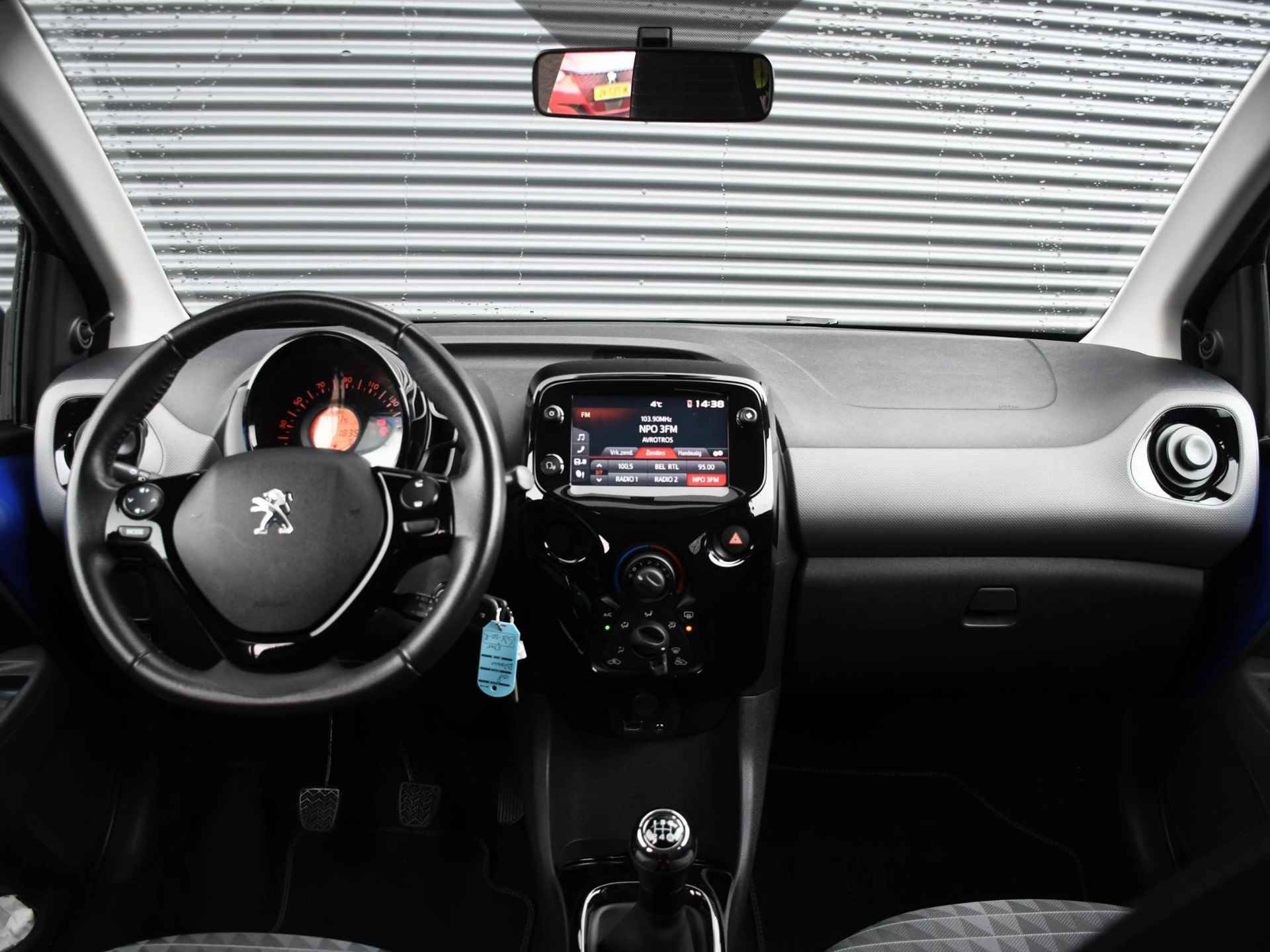 Peugeot 108 Style 1.0 e-VTi 72pk DAB | CAMERA | STOELVERWARMING | APPLE CARPLAY | PRIVACY GLASS - 11/28