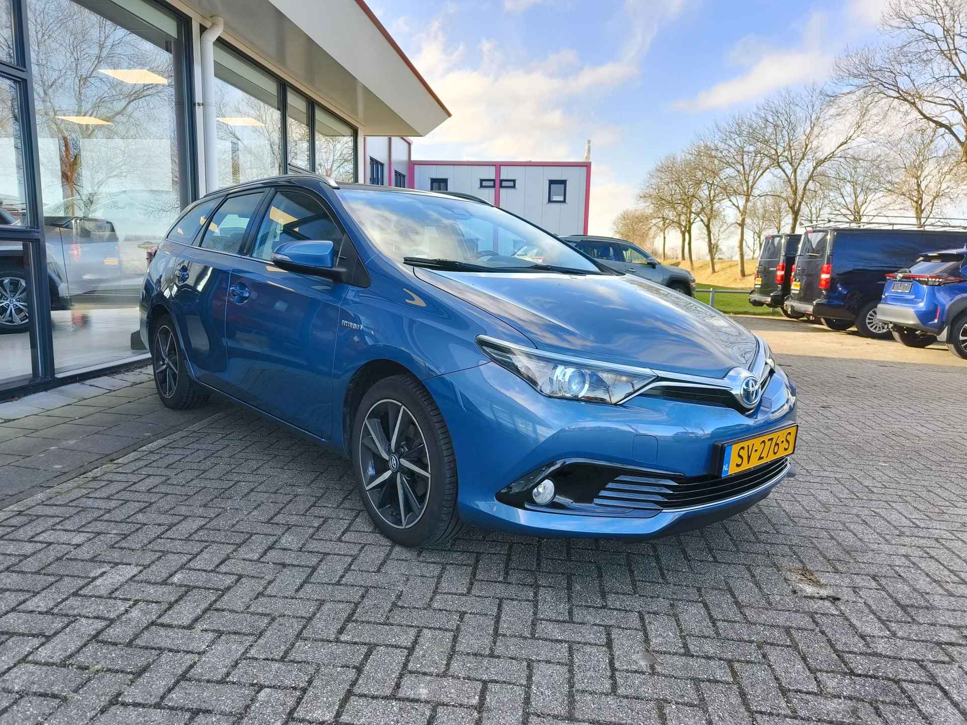 Toyota Auris Touring Sports 1.8 Hybrid Energy | Clima | Cruise | Navi | Trekhaak - 5/8