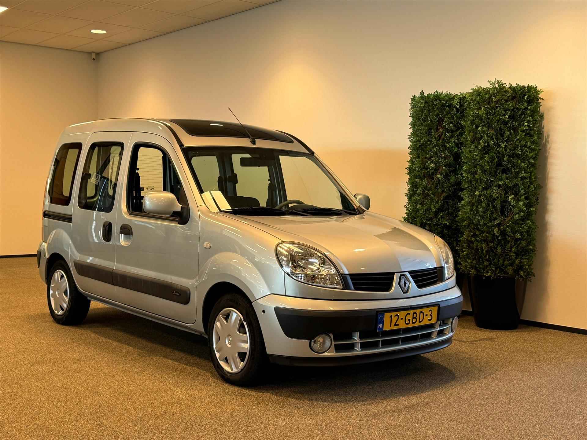 Renault Kangoo Rolstoelauto Automaat (airco) 3+1 - 10/38