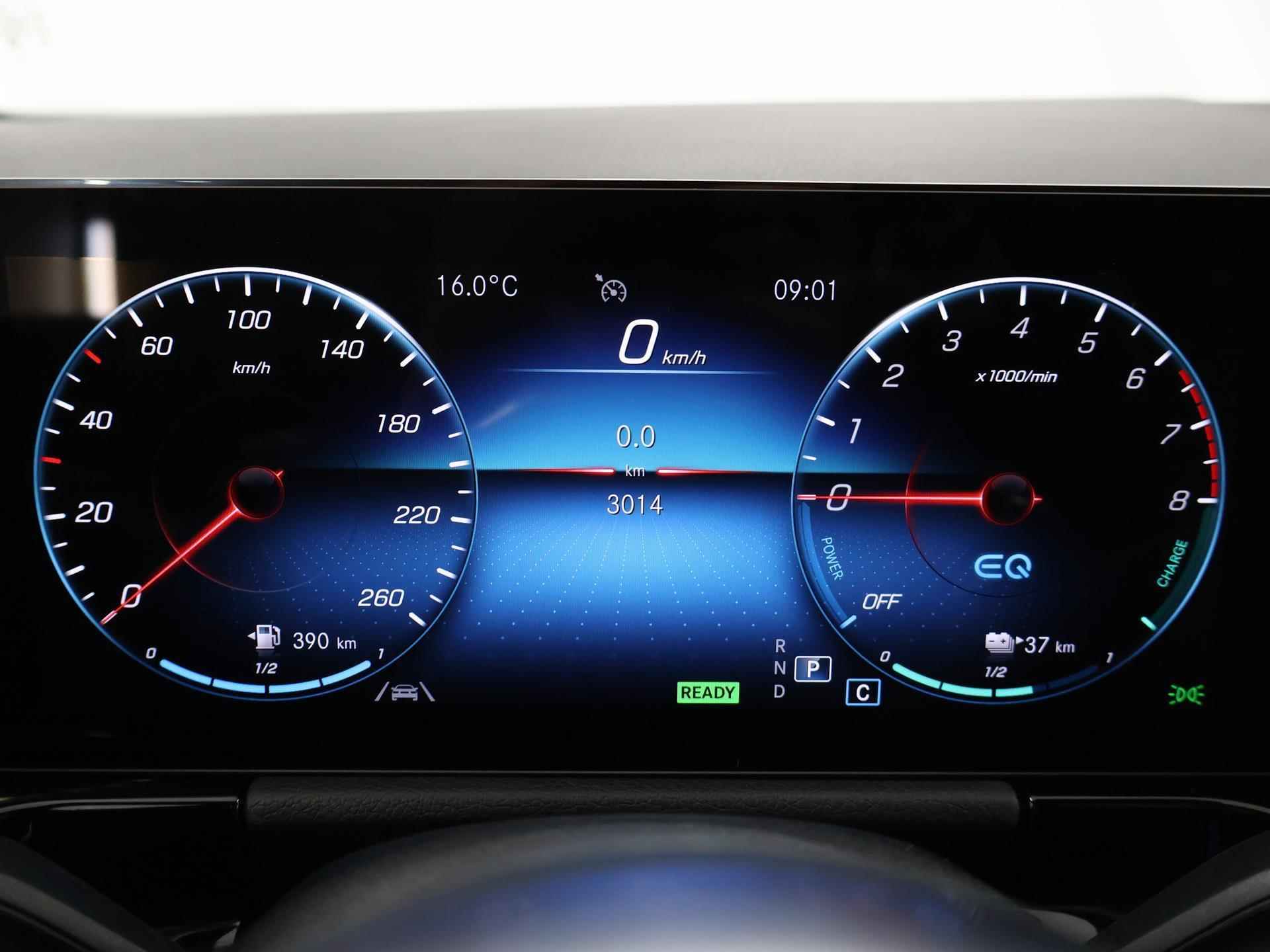 Mercedes-Benz GLA-klasse 250 e Business Solution AMG Limited | Panoramadak | Sfeerverlichting | 20'' Velgen | Nightpakket | Achteruitrijcamera | Apple Carplay | - 13/44