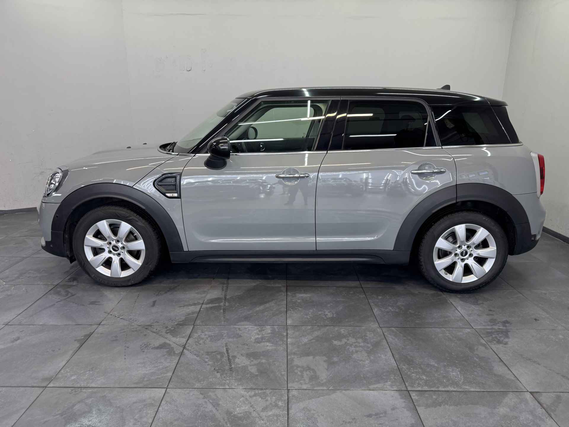 MINI Mini Countryman 1.5 One D Chili✅Stoelverwarming✅Automaat✅Achteruitrijcamera✅Automaat✅Navigatie✅Leder Bekleding✅Sfeerverlichting✅ - 21/83