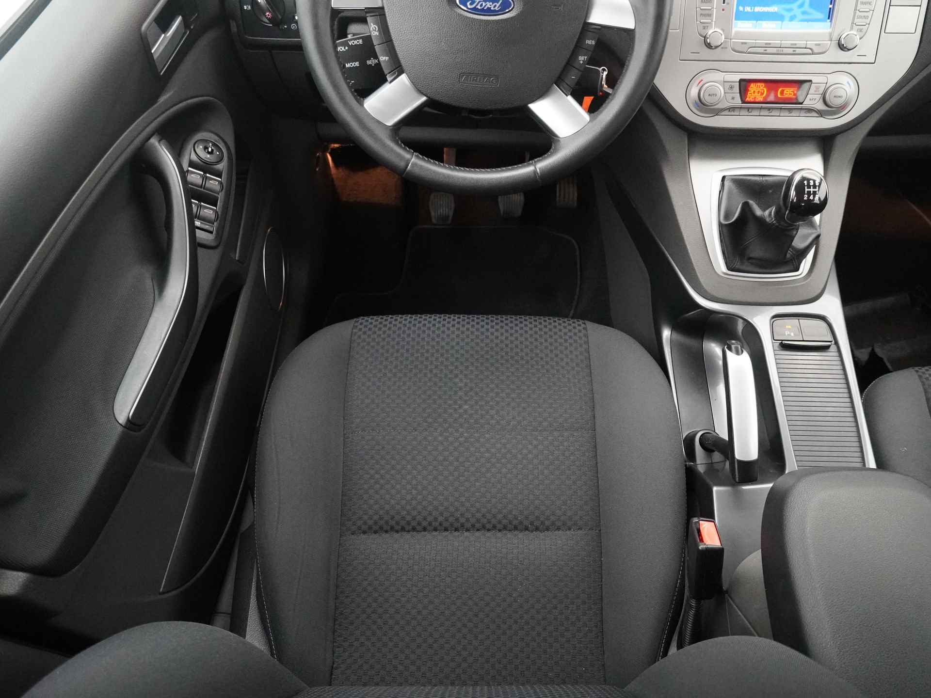 Ford C-MAX 1.8-16V 125 pk Limited | Trekhaak | Navi | Cruise | Voorruitverw.| 17" | 4 seiz. banden - 16/18