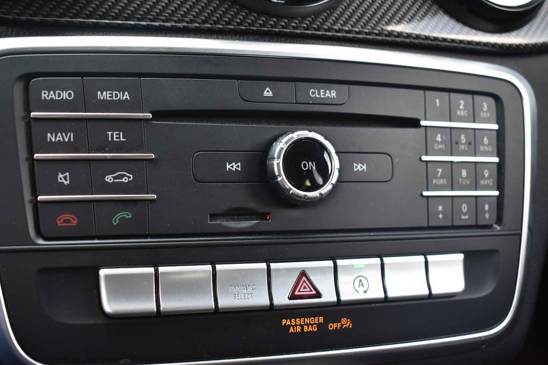 Mercedes-benz GLA-klasse 200 Premium AUTOMAAT AMG-STYLING - 11/16