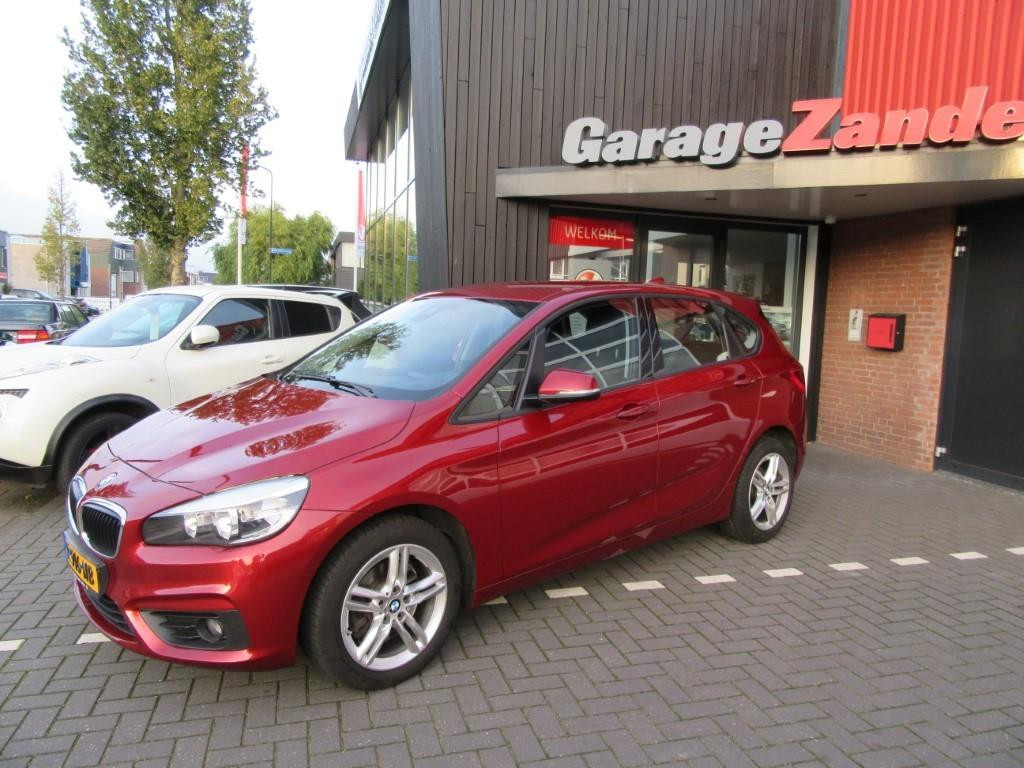 BMW 2-serie Active Tourer 220i Centennial High Executive automaat trekhaak