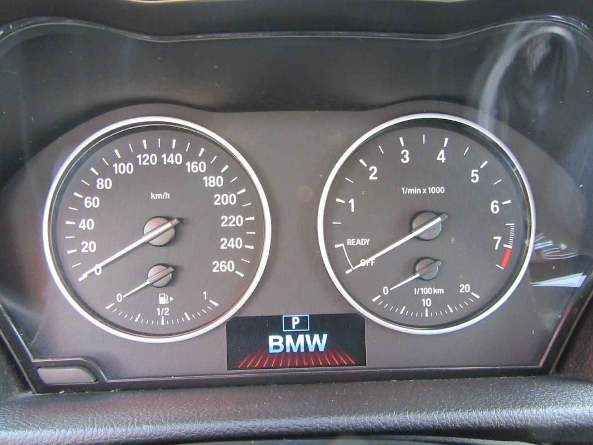 BMW 2-serie Active Tourer 220i Centennial High Executive automaat trekhaak - 20/31