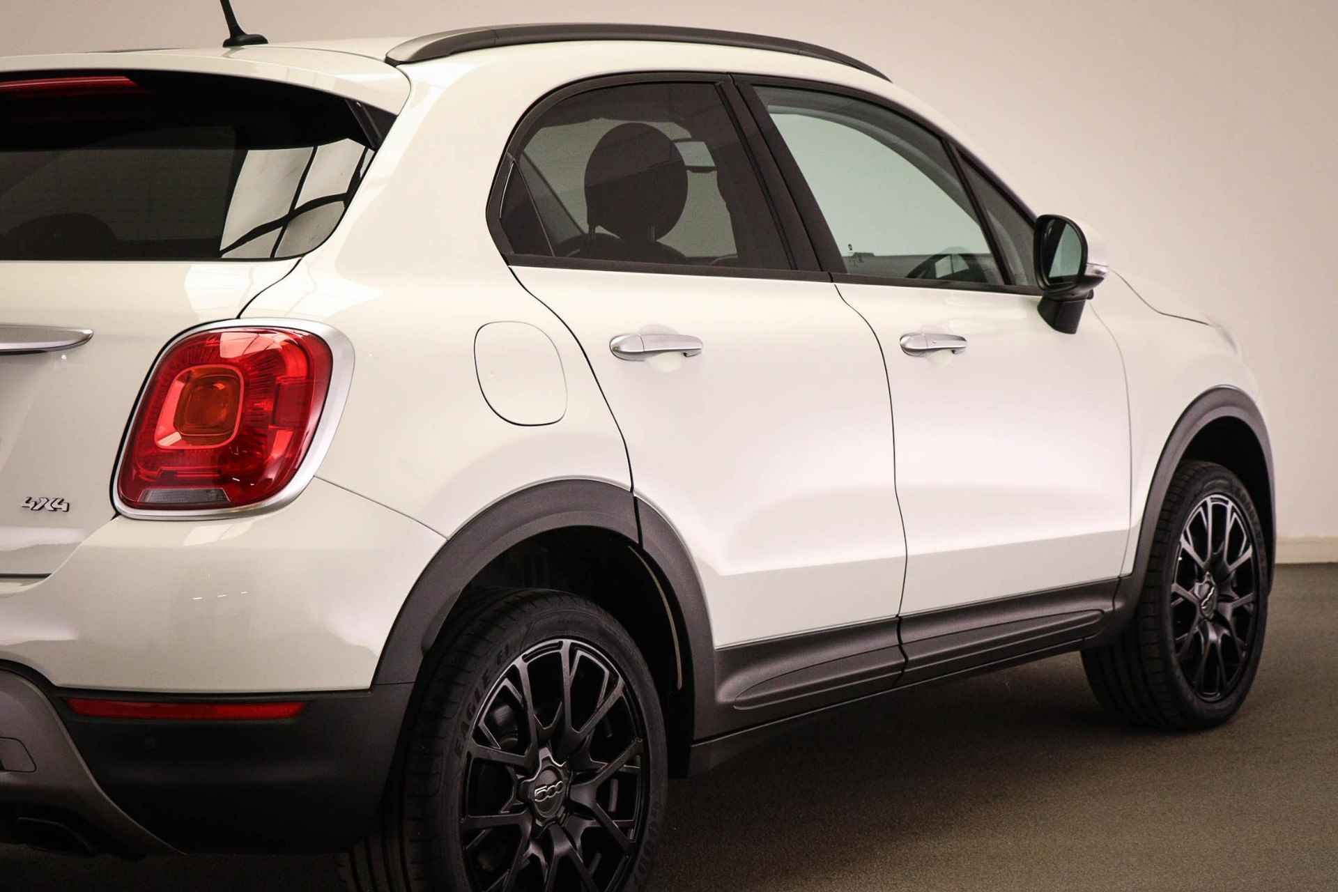 Fiat 500 X Cross 1.4 Turbo MultiAir 4x4 Cross | BUSINESS PLUS PACK | CLIMA | STOELVERWARMING | 18" - 25/54