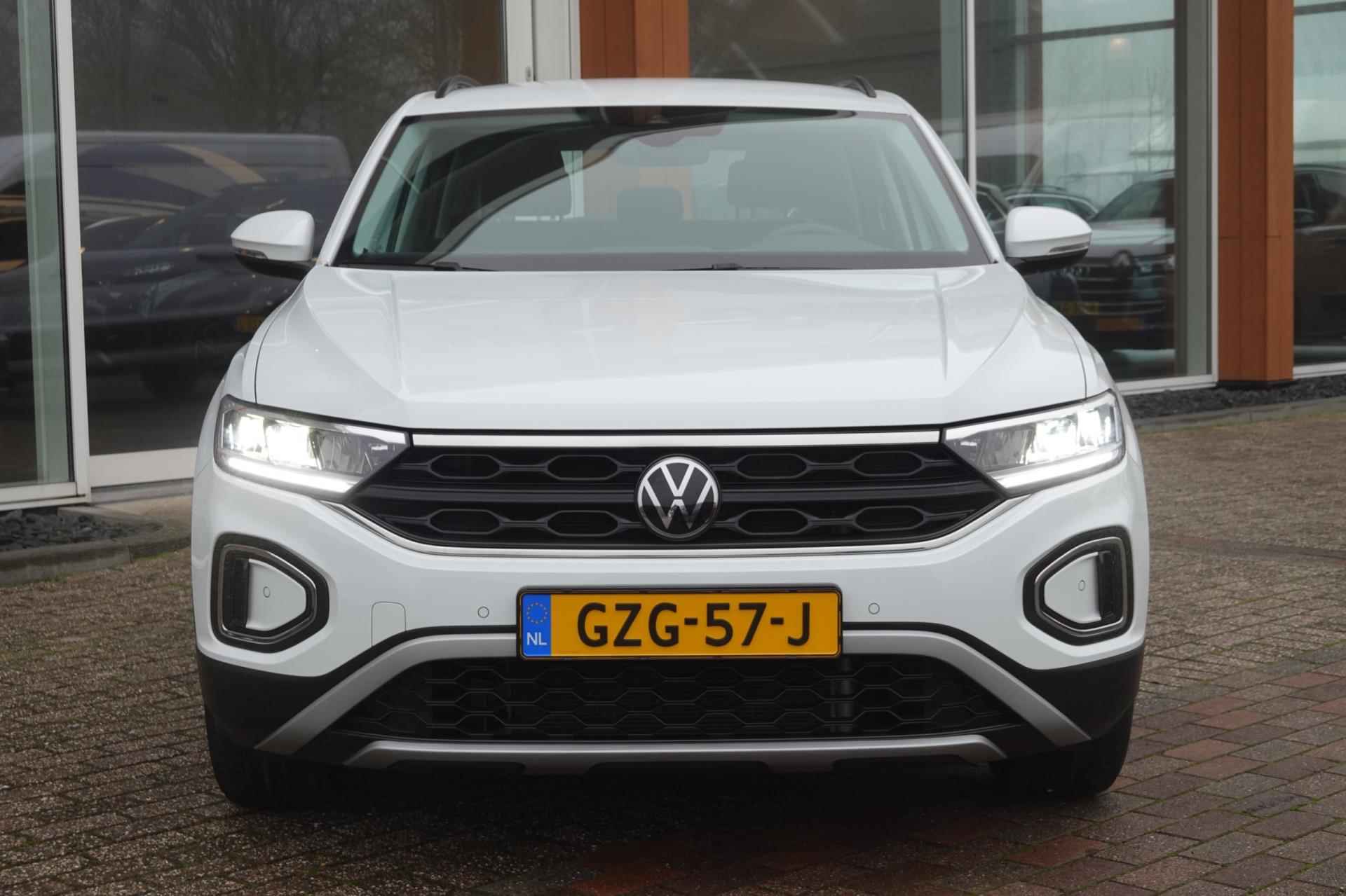 Volkswagen T-ROC 1.0 TSI Life Business - 2/42