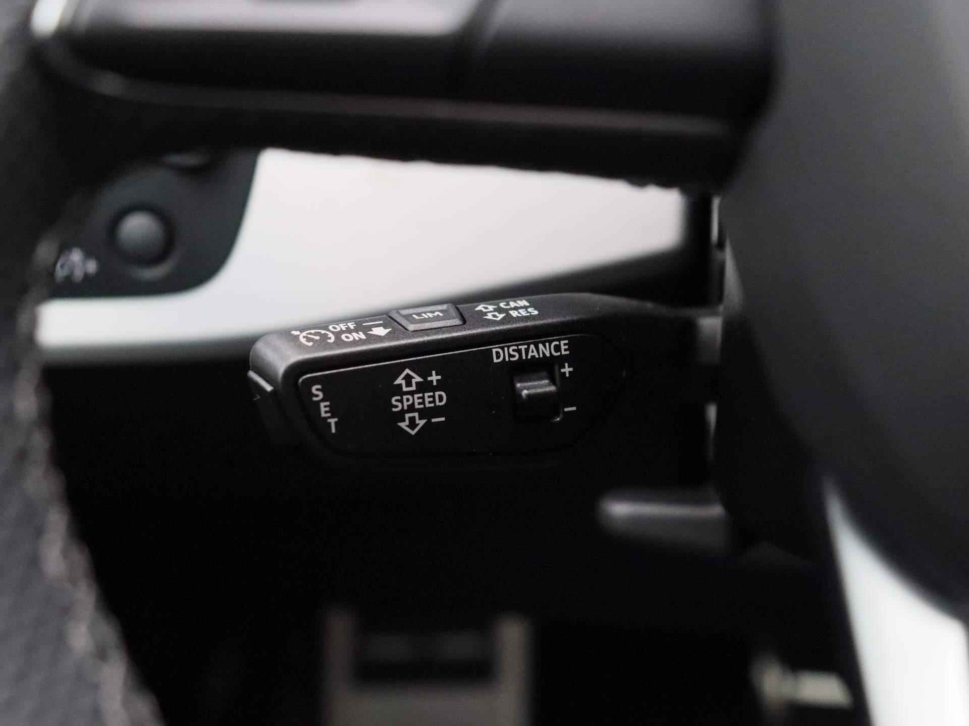 Audi A5 Sportback 40 TFSI quattro S edition 204 PK | S-line Interieur | S-line Exterieur | Automaat | Camera | Navigatie | Virtual cockpit | Panoramadak | Matrix LED | Head-up display | Lichtmetalen velgen | Stoelverwarming | Audi drive select | Adaptive cruise control | Fabrieksgarantie | - 25/54