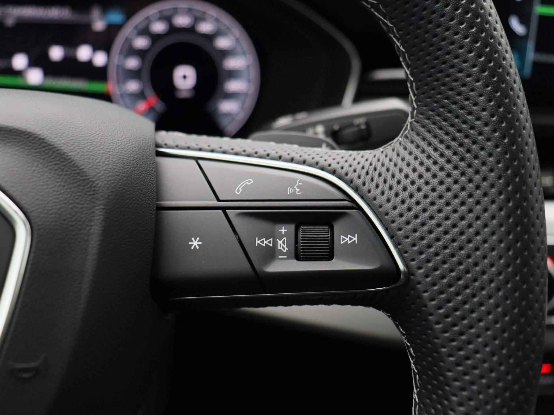 Audi A5 Sportback 40 TFSI quattro S edition 204 PK | S-line Interieur | S-line Exterieur | Automaat | Camera | Navigatie | Virtual cockpit | Panoramadak | Matrix LED | Head-up display | Lichtmetalen velgen | Stoelverwarming | Audi drive select | Adaptive cruise control | Fabrieksgarantie | - 27/54