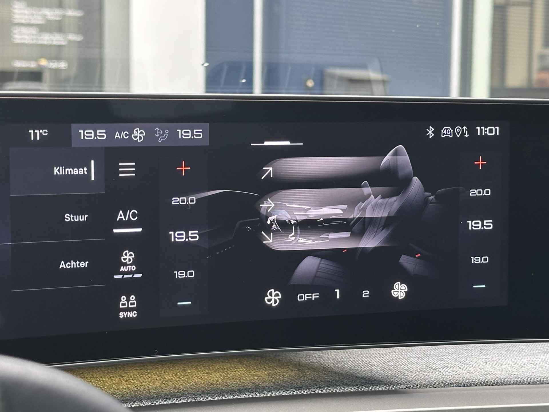 Peugeot 5008 1.2 Hybrid 136pk Allure | 360 Parkeercamera/-sensoren | Adaptieve Cruise Control | Navigatie | Draadloze telefoonlader | Climate Control | Stuurverwarming | Draadloze Apple Carplay/Android Auto | Full LED | LM velgen | - 19/43