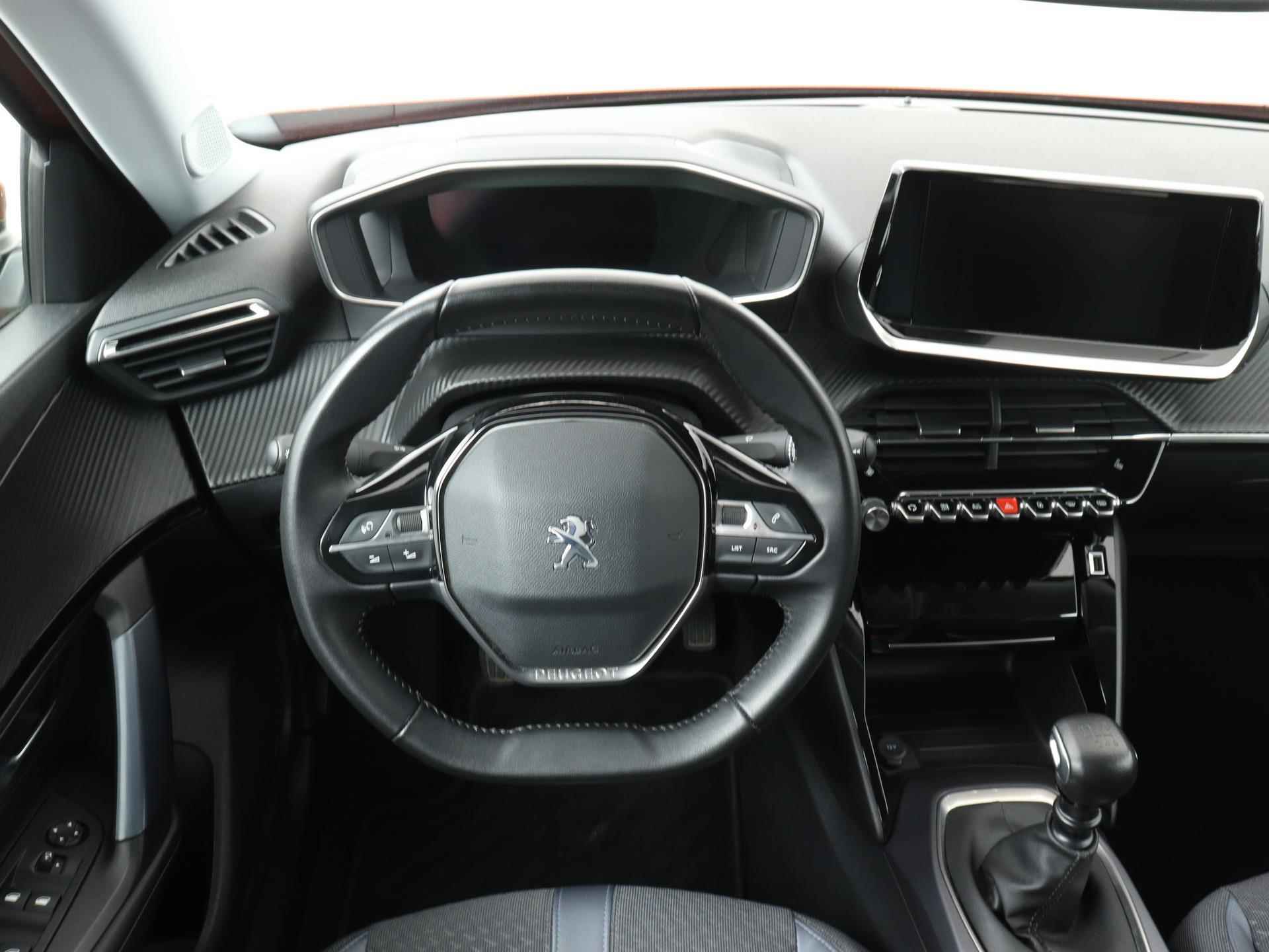 Peugeot 2008 Allure Pack 130pk | Navigatie Via AppleCarPlay/AndroidAuto | Adaptieve Cruise Control | Climate Control | Licht Metalen Velgen 17" | Stof/Kunstlederen Bekleding - 21/35
