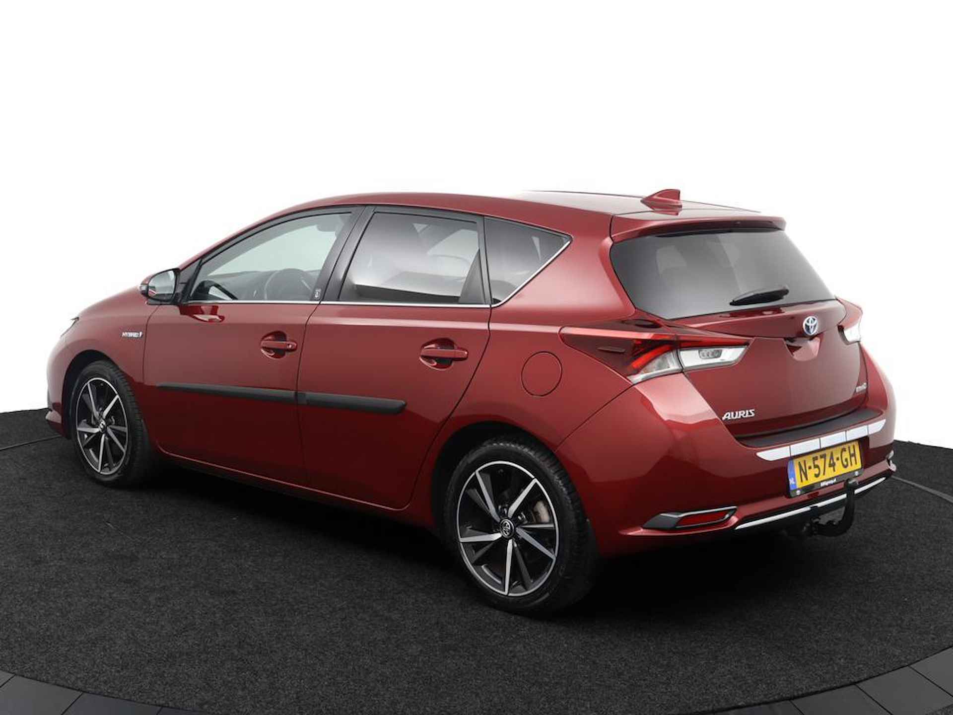 Toyota Auris 1.8 Hybrid Dynamic | Trekhaak | Parkeercamera | Stoelverwarming | Cruisecontrol | - 12/47