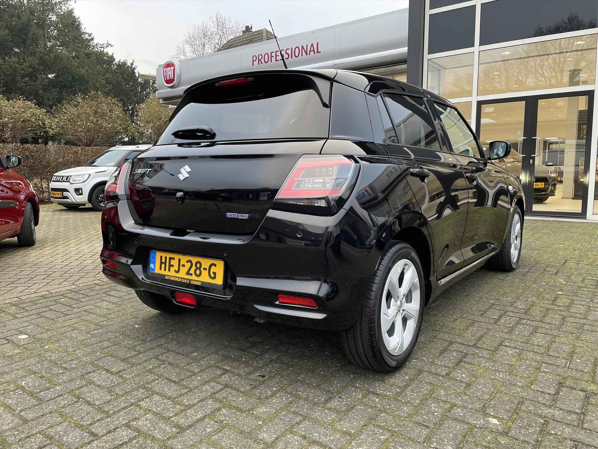 Suzuki Swift New 1.2 Smart Hybrid 83pk Select | NU € 2000,00 KORTING | - 13/45