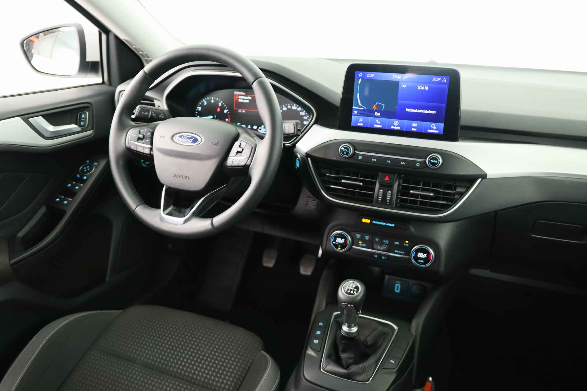 Ford Focus 1.0 EcoBoost Trend Edition Business | Navigatie | Led | Parkeersensoren | Climate Control | Cruise Control | Keyless - 23/37