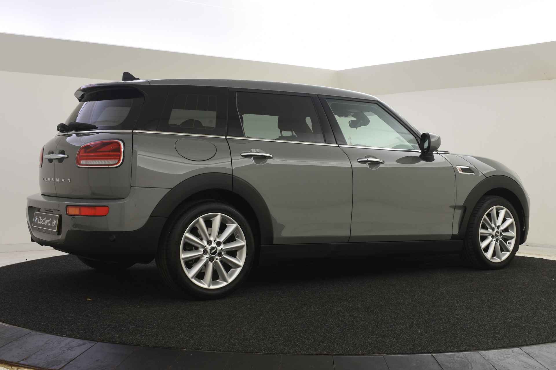 MINI Clubman One Pepper Automaat / Comfort Access / LED / Navigatie / Cruise Control / PDC achter - 14/32