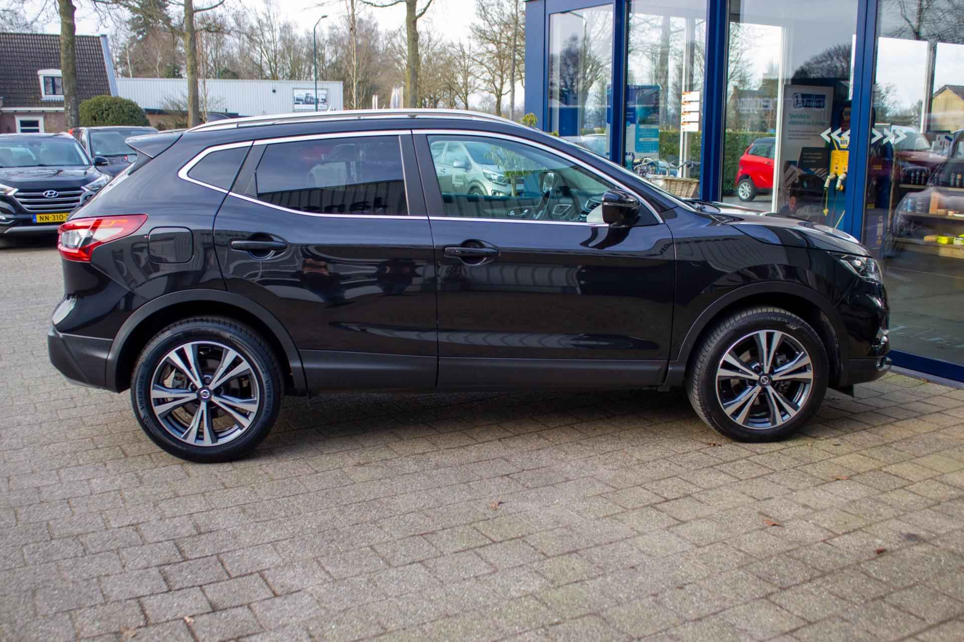 Nissan Qashqai 1.6 N-Connecta | Prijs incl. 12 mnd garantie| Lmv Panodak Camera Navi Bluetooth Trekhaak - 16/49