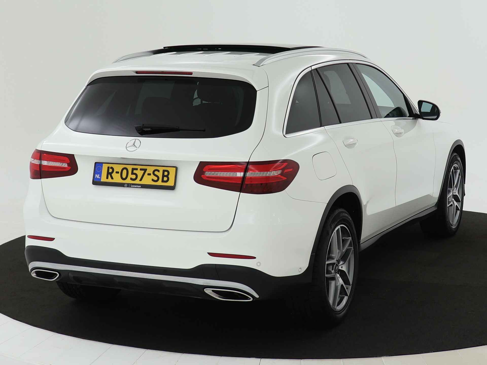 Mercedes-Benz GLC 250 4MATIC Premium Plus | Panoramadak | 5 spaaks lichtmetalen velgen | Navigatie | Parkings support | - 18/46