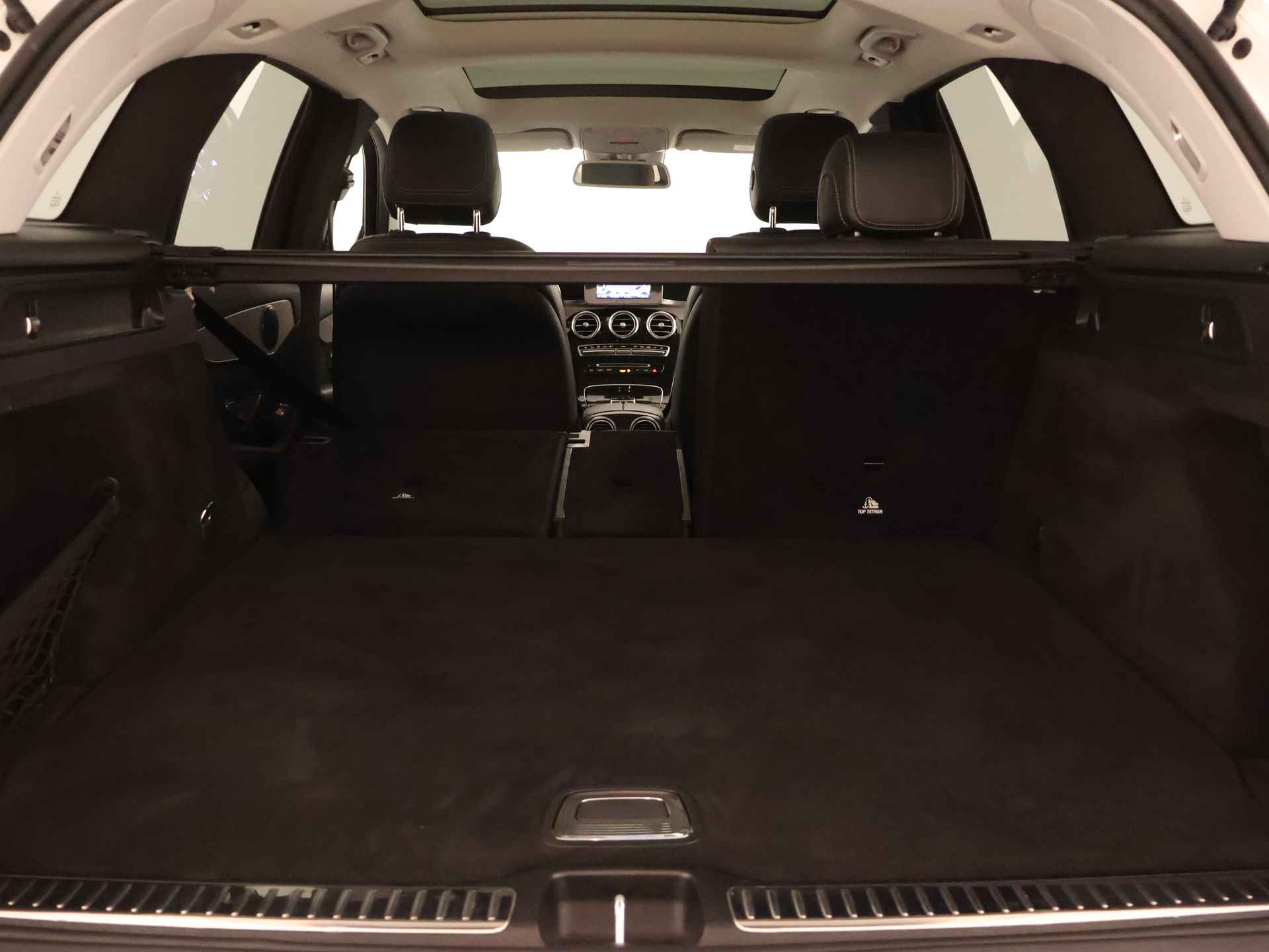 Mercedes-Benz GLC 250 4MATIC Premium Plus | Panoramadak | 5 spaaks lichtmetalen velgen | Navigatie | Parkings support | - 39/46